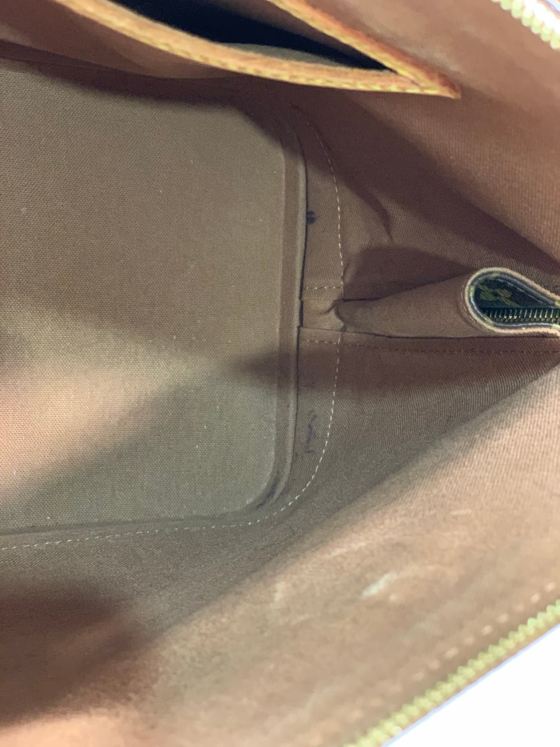 루이비통 알마MM 토트백 정품 상품이미지10