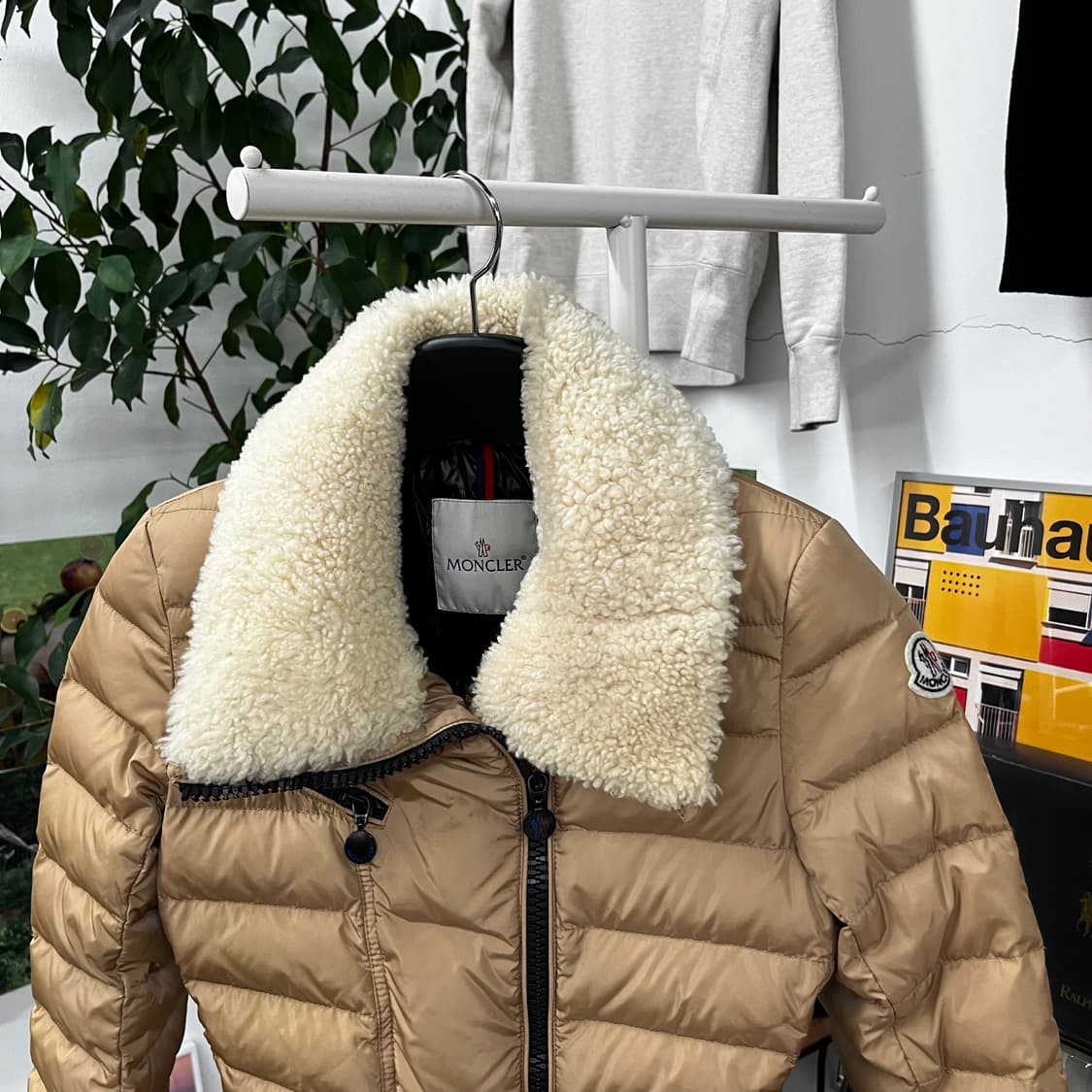 몽클레어 라쿤셔링 구스다운 패딩점퍼 0 상품이미지2