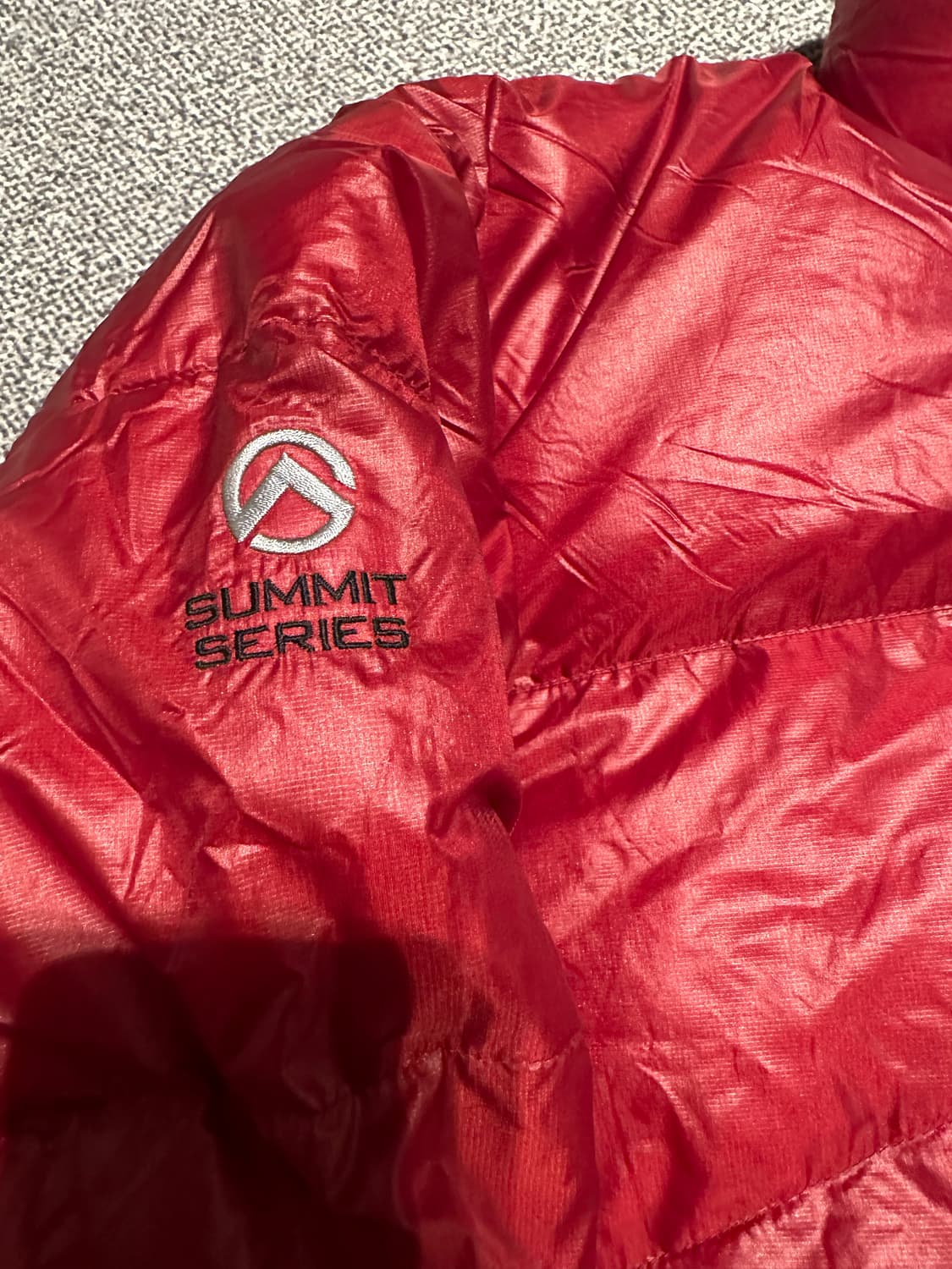 노스페이스 써밋 아콘카구아 경량패딩 100 상품이미지3