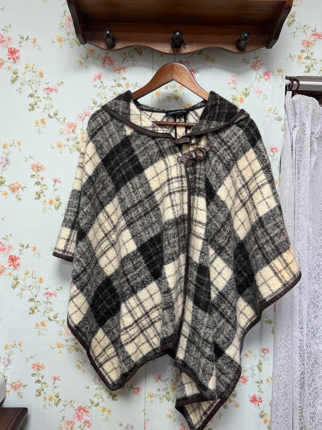 투버튼 체크 망토 케이프 상품이미지1