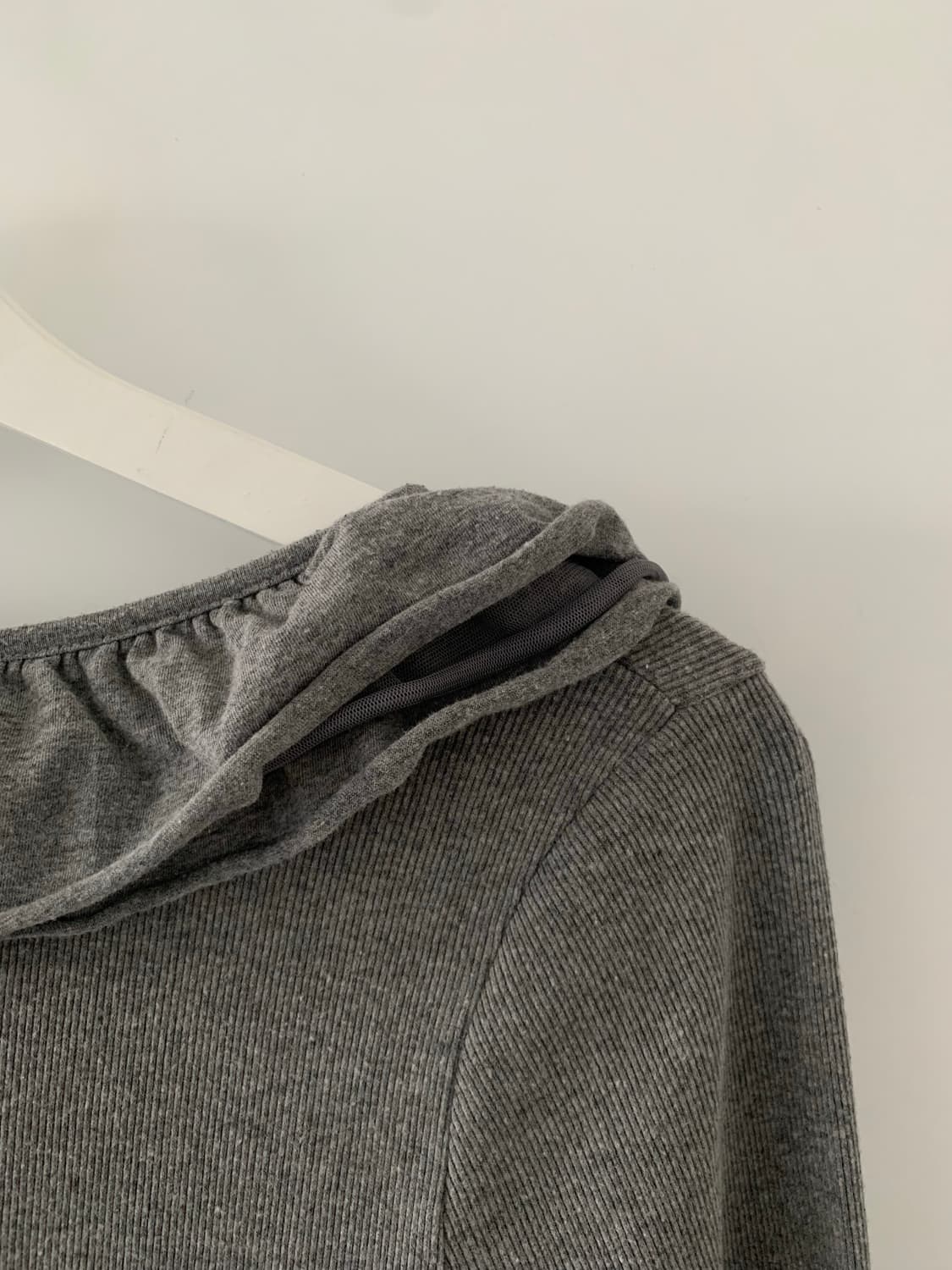 그레이 프릴 슬리브 상품이미지5