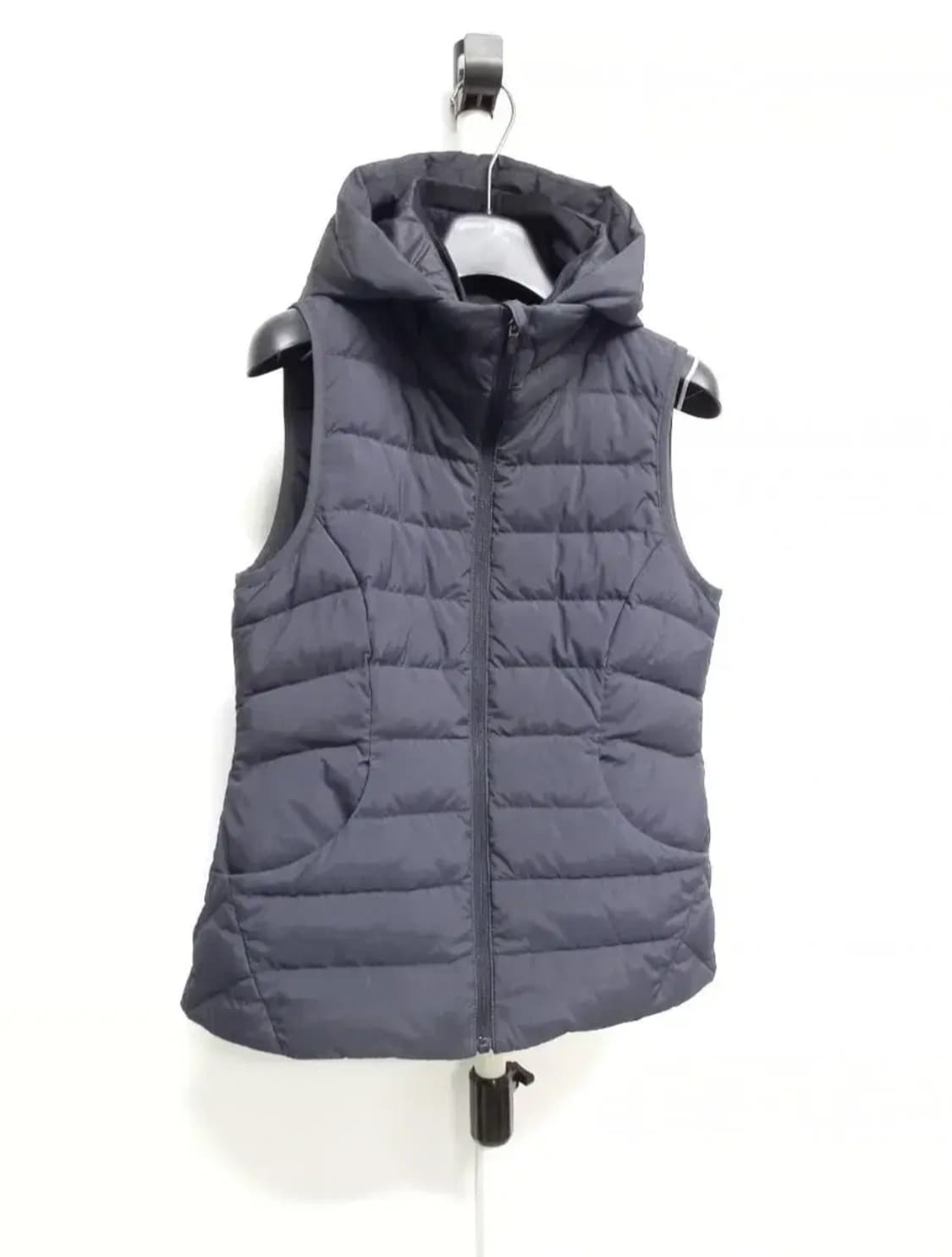 안다르 구스 경량 패딩베스트 2싸이즈 44 상품이미지3