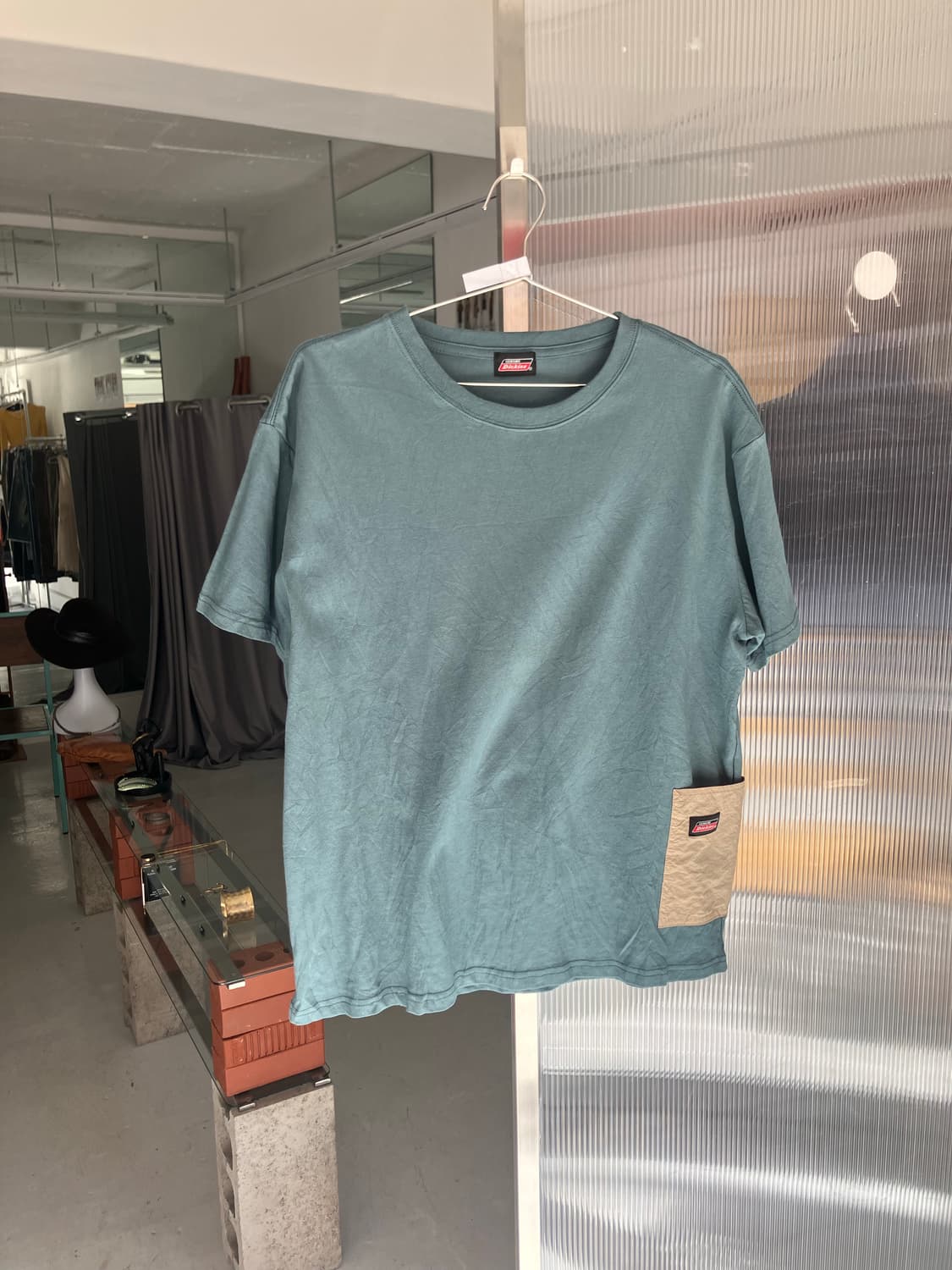 디키즈  배색포켓 반팔티셔츠 상품이미지1