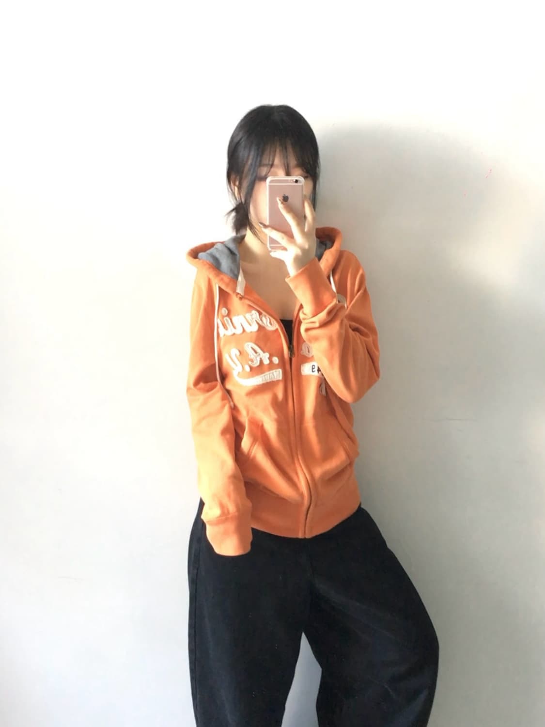 후아유 자수패치 후드집업 상품이미지2