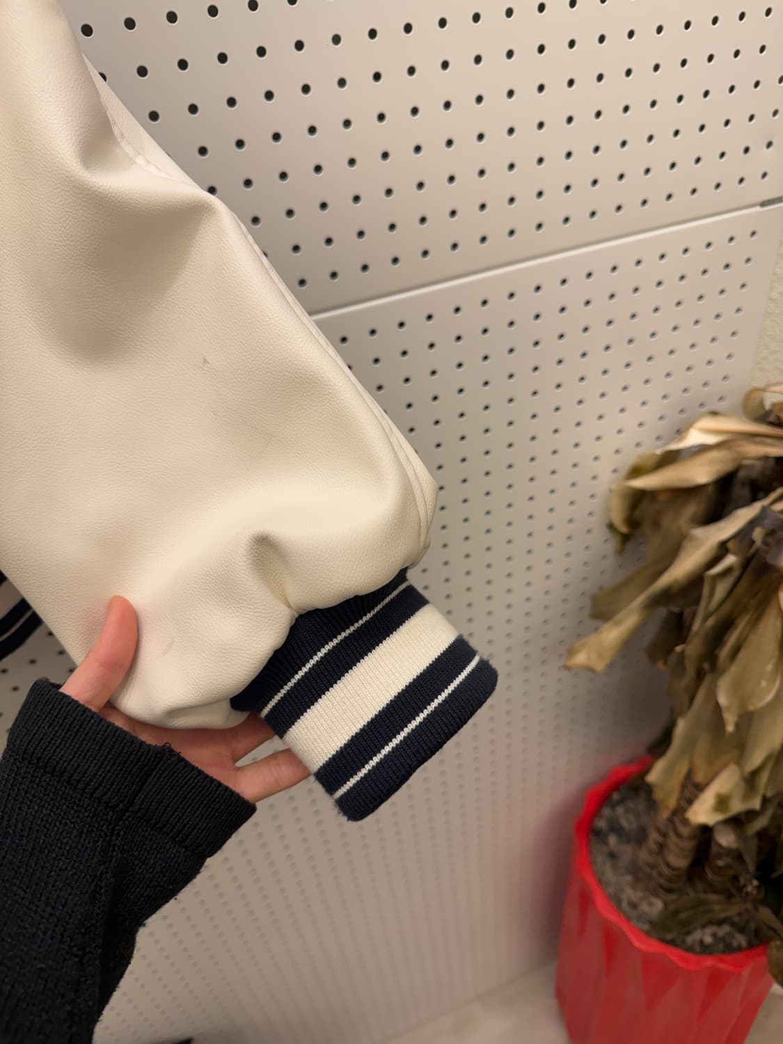 더바이닐하우스 빅로고 패치 레더 모직 바시티 자켓 U300 상품이미지4