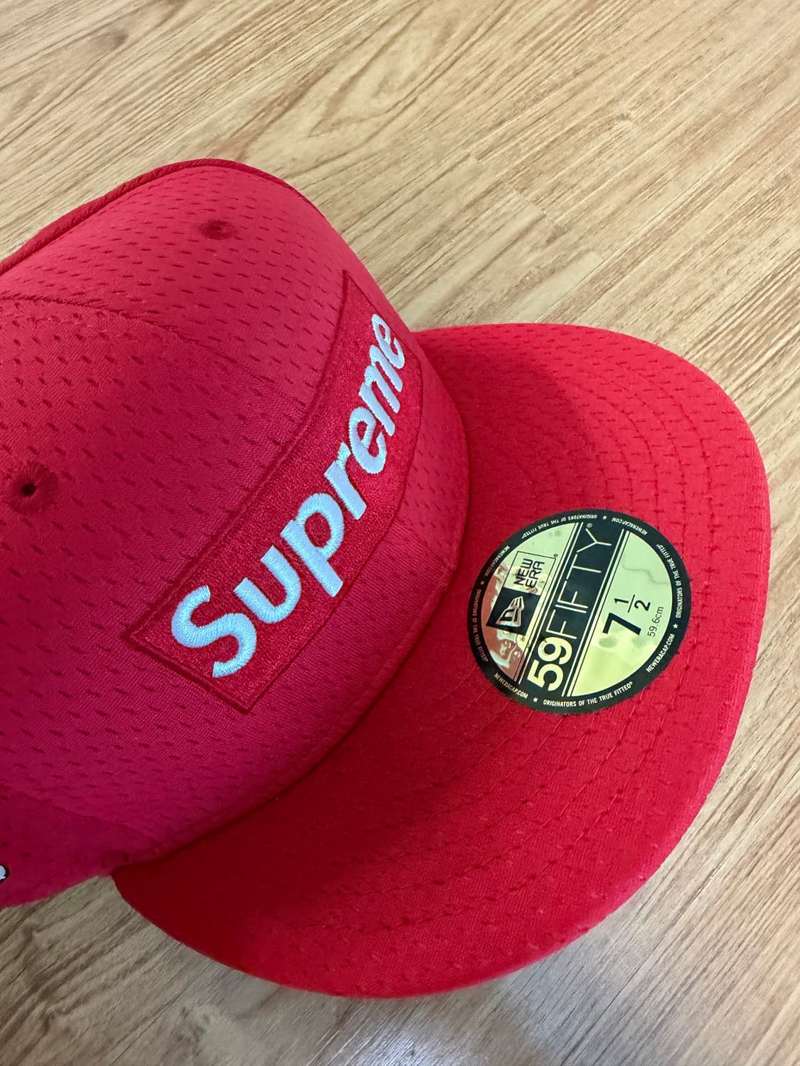 Supreme mesh box logo new era  상품이미지4