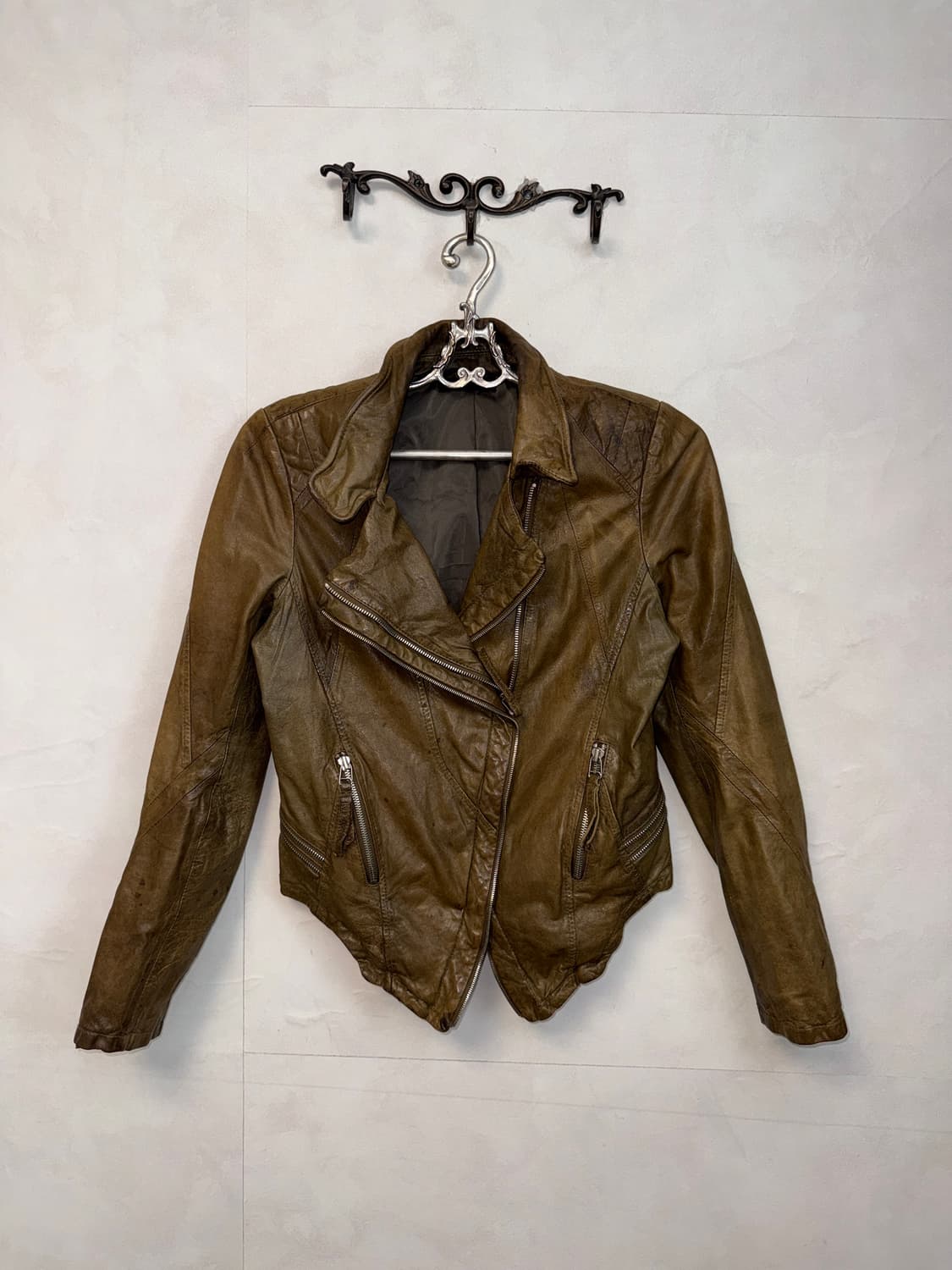 Khaki brown lamb skin zipper detail jk 상품이미지5