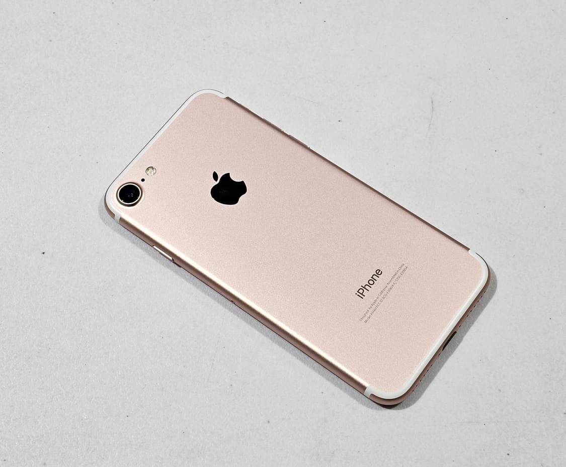 아이폰7 128GB 무음카메라 배터리신품 로즈골드 S급 상품이미지1