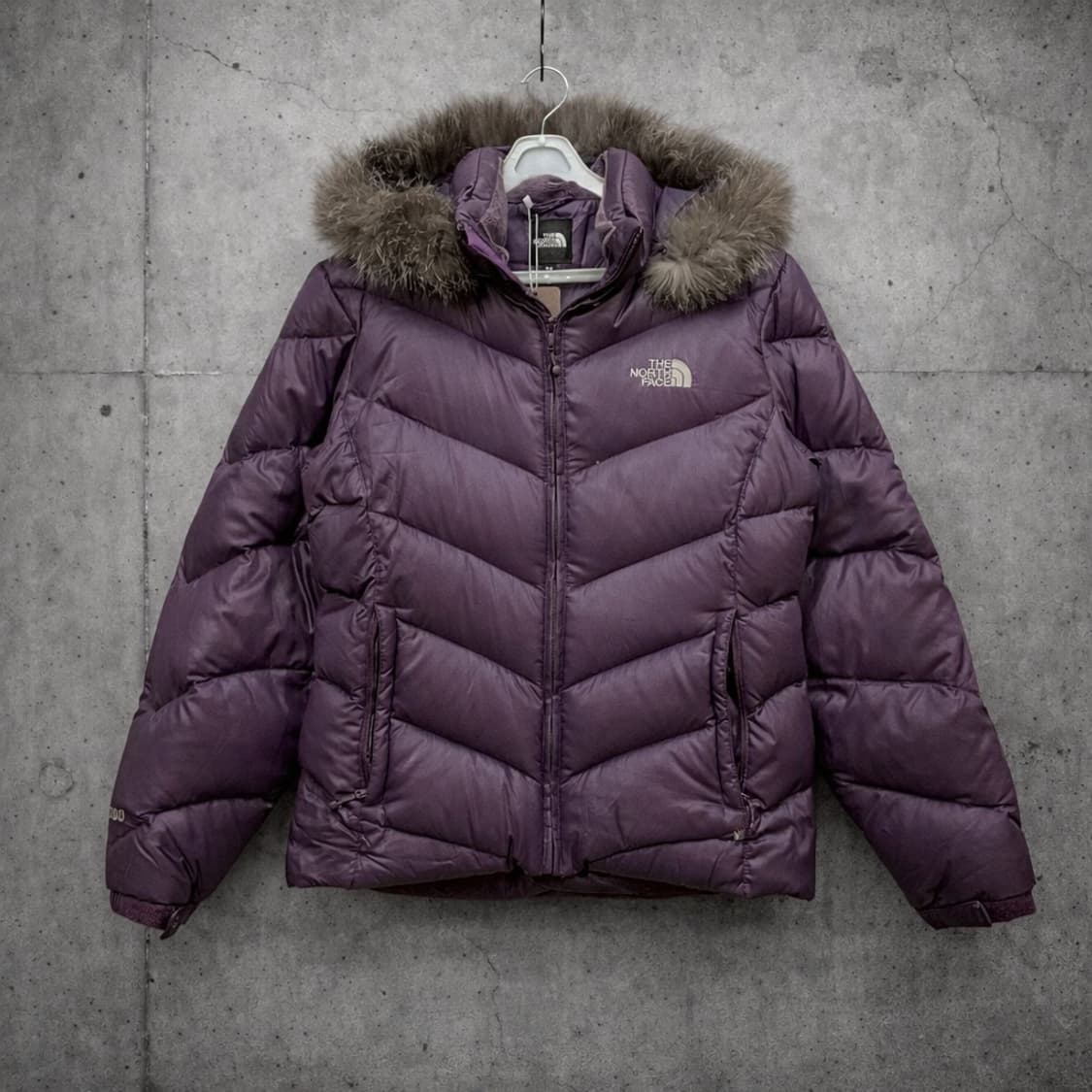 The North Face Fur Hood Down Jacket 상품이미지1