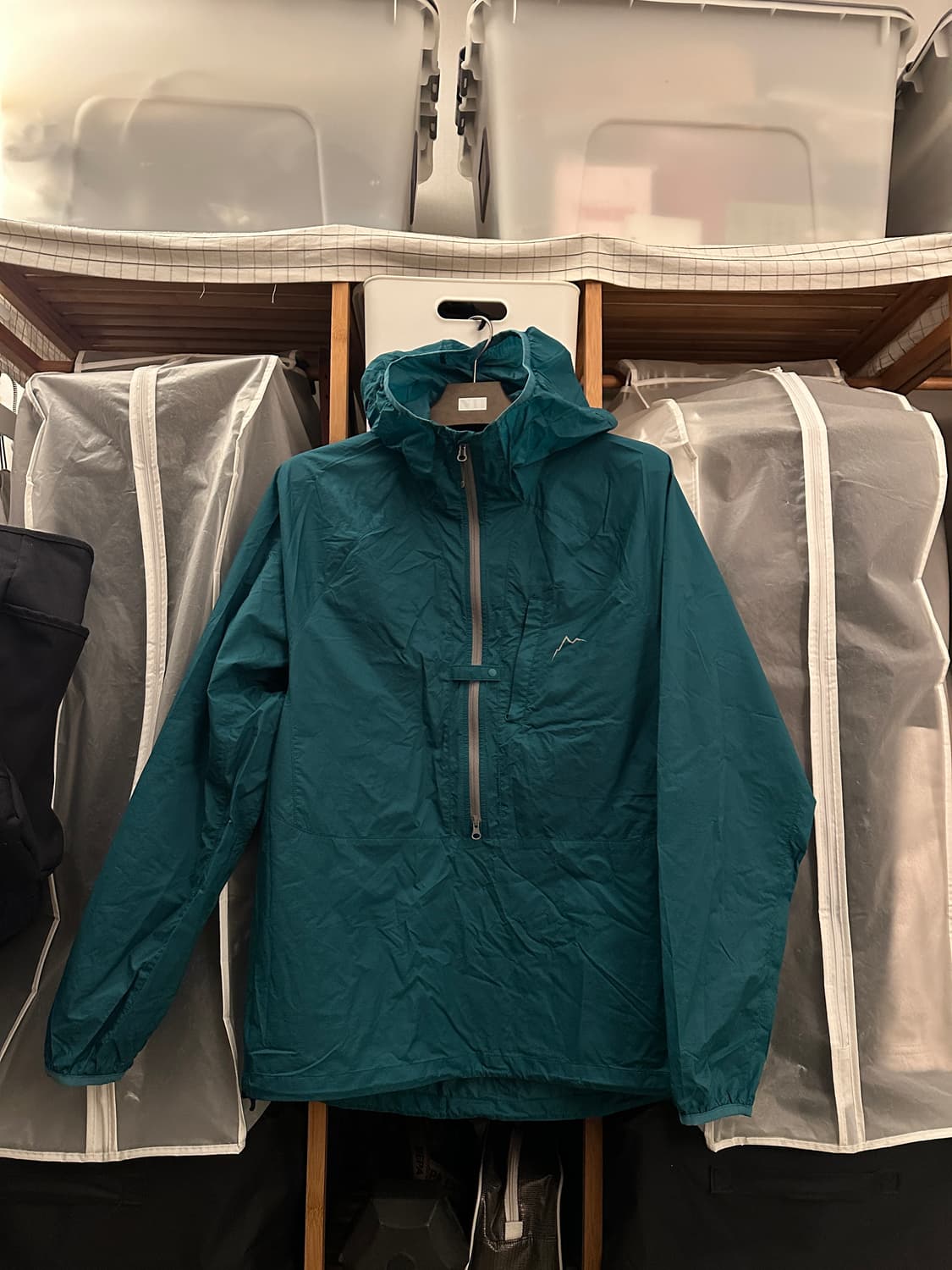 CAYL Light EQ 풀오버 M사이즈 판매합니다.  상품이미지1