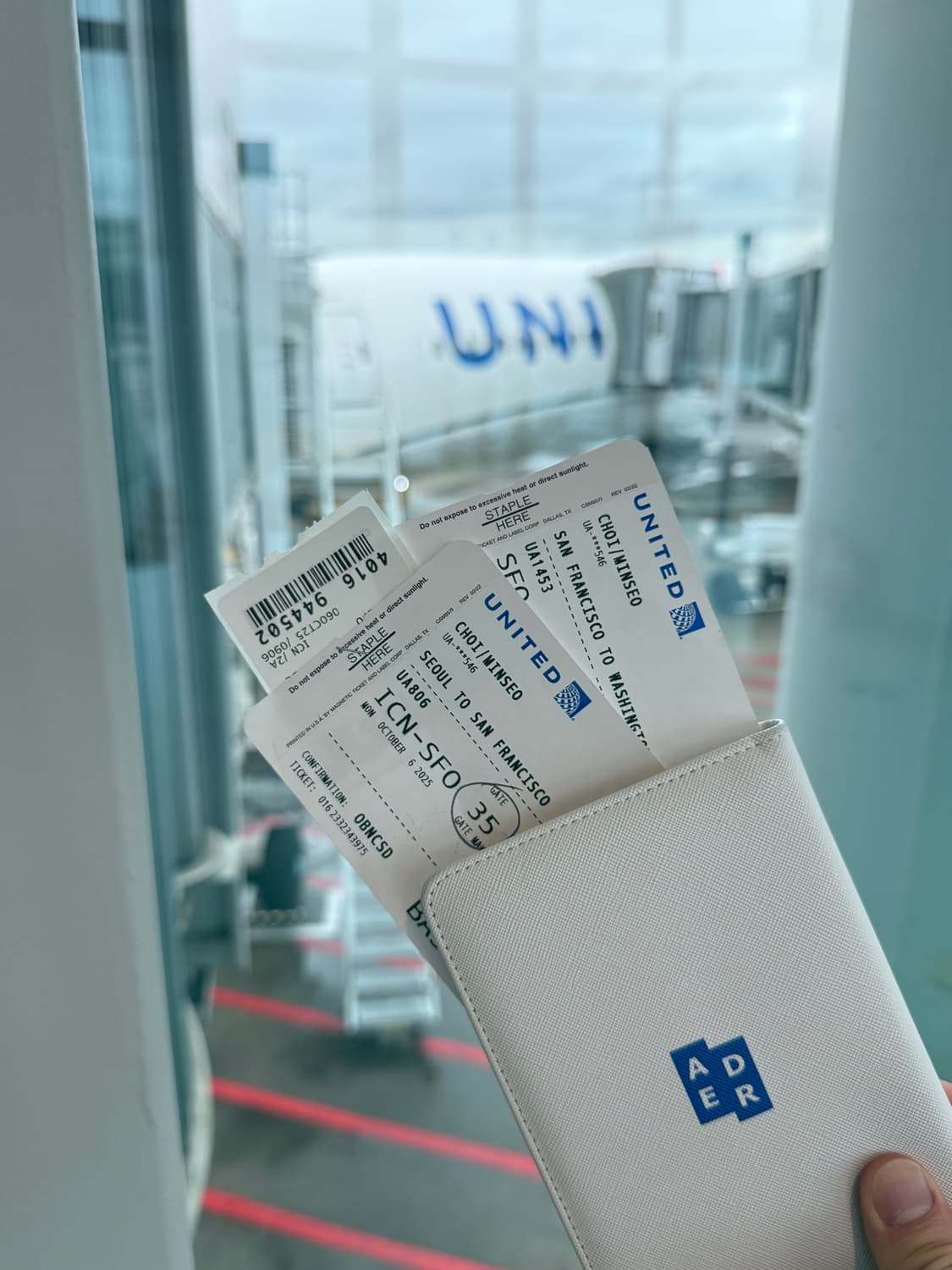 아더에러 시그니피컨트 여권 케이스 지갑 상품이미지3