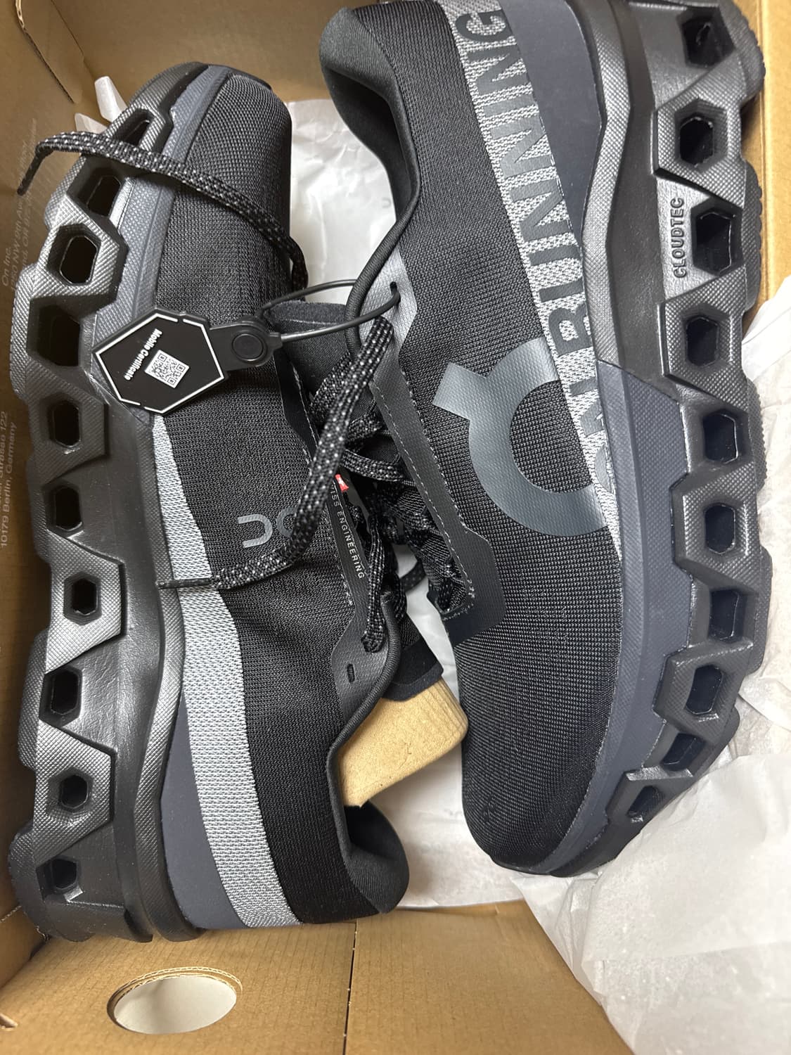 온러닝 클라우드 몬스터 2 올검 290 상품이미지1