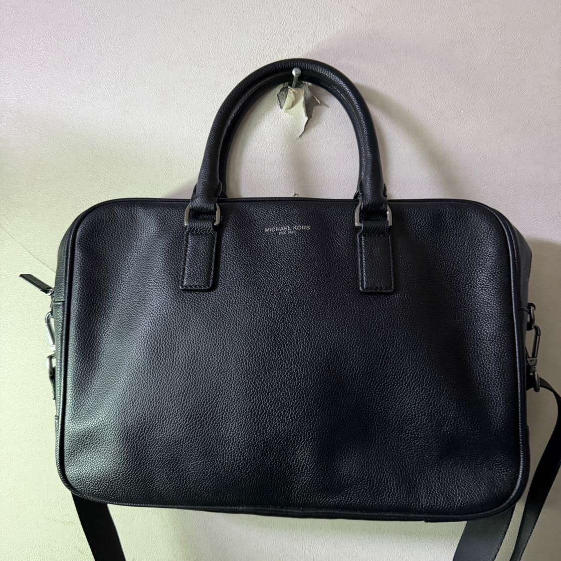 마이클코어스 남성 브리프 서류가방 2way 토트&크로스백 상품이미지3