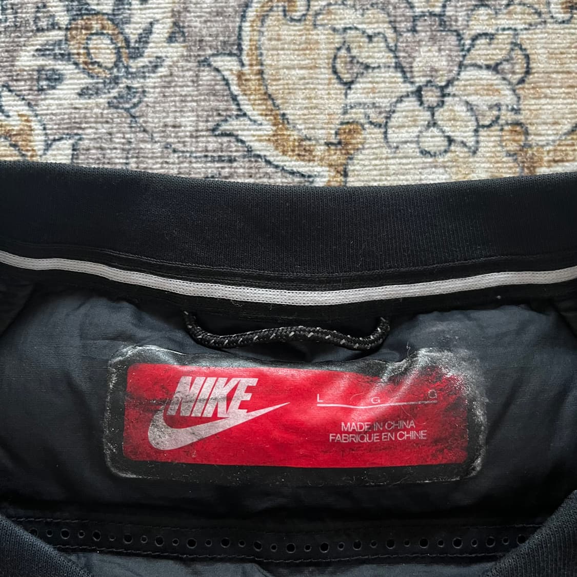 나이키 테크팩 러닝 패딩 크롭 맨투맨 상품이미지4