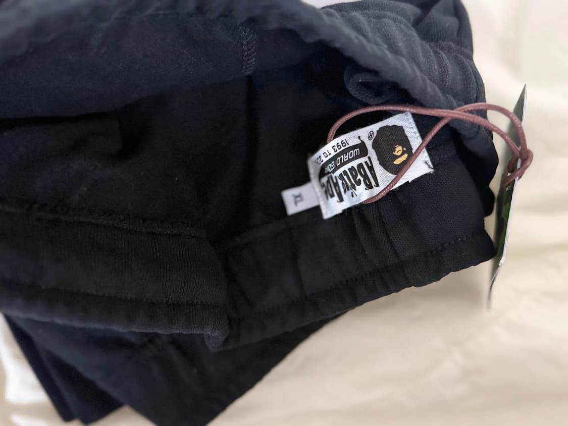 베이프 샤크 스웨트 팬츠 상품이미지3