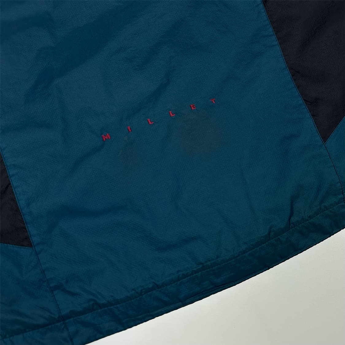 밀레 배색 윈드브레이커 상품이미지6