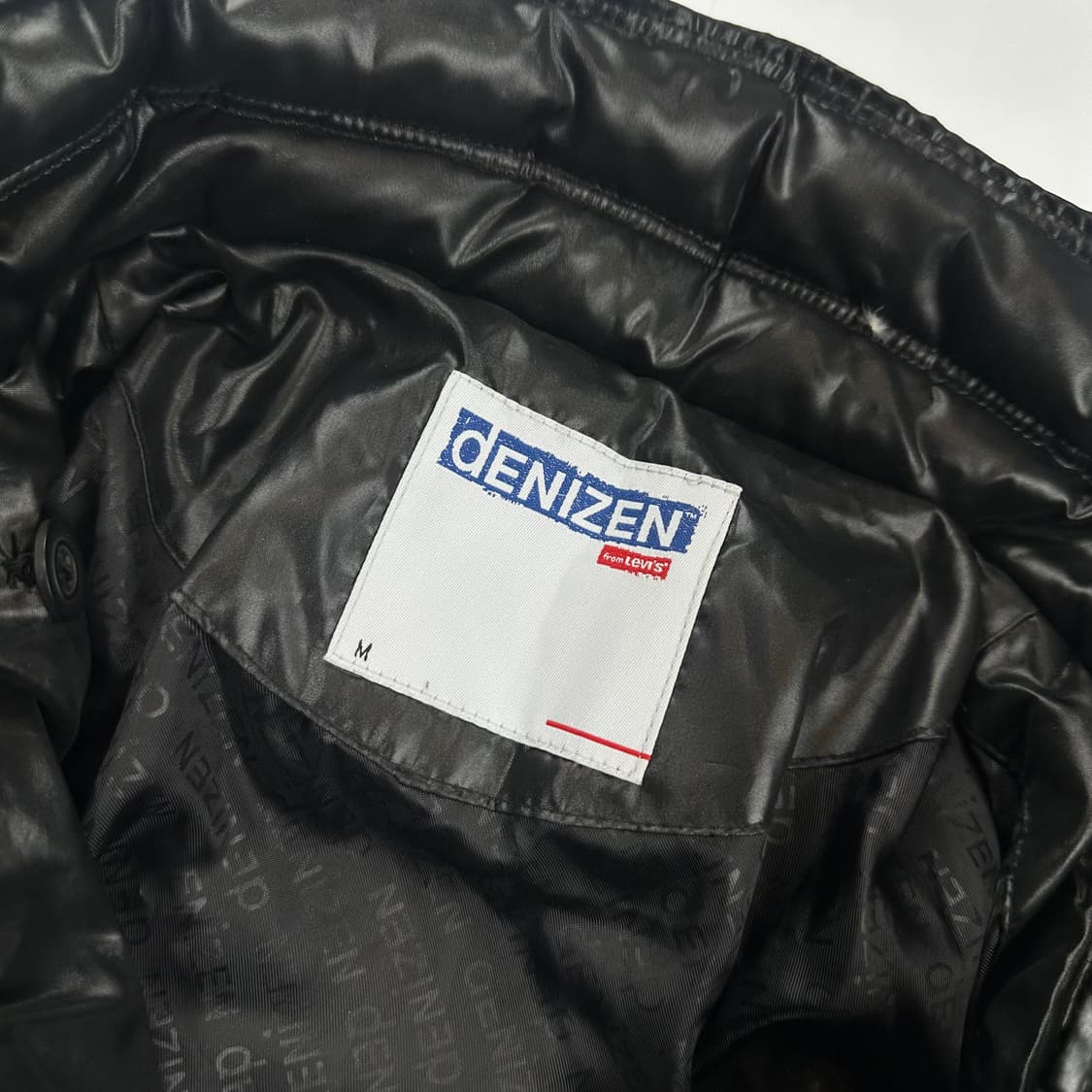 리바이스 데니즌 블랙 유광 패딩 상품이미지5