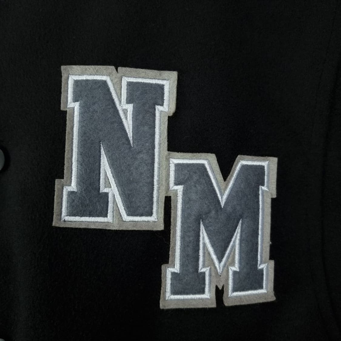 [노메뉴얼] 로고 패치 오버핏 모직 바시티 자켓 블랙 M19395 상품이미지6