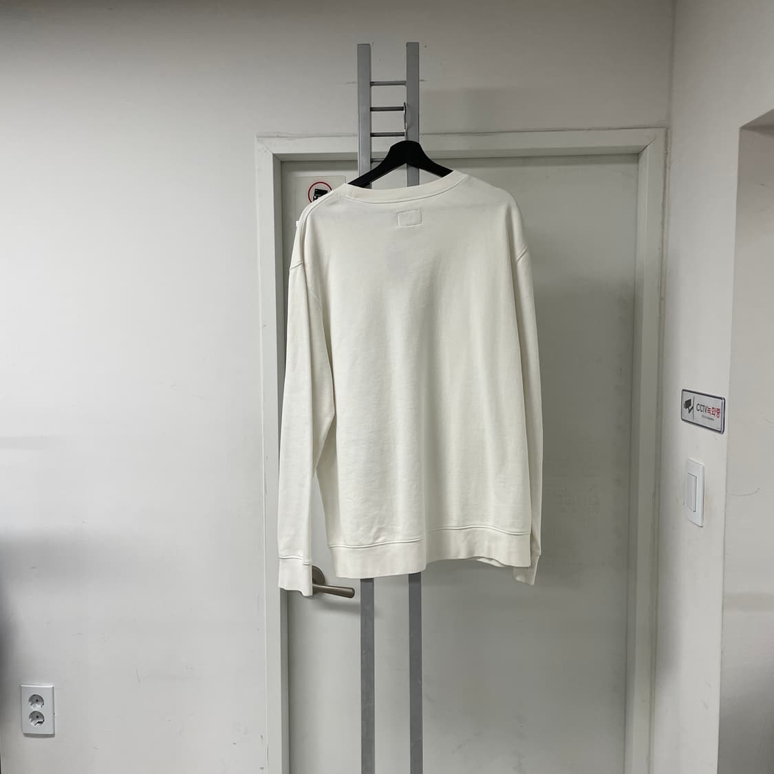 스투시 화이트 맨투맨 L 상품이미지6