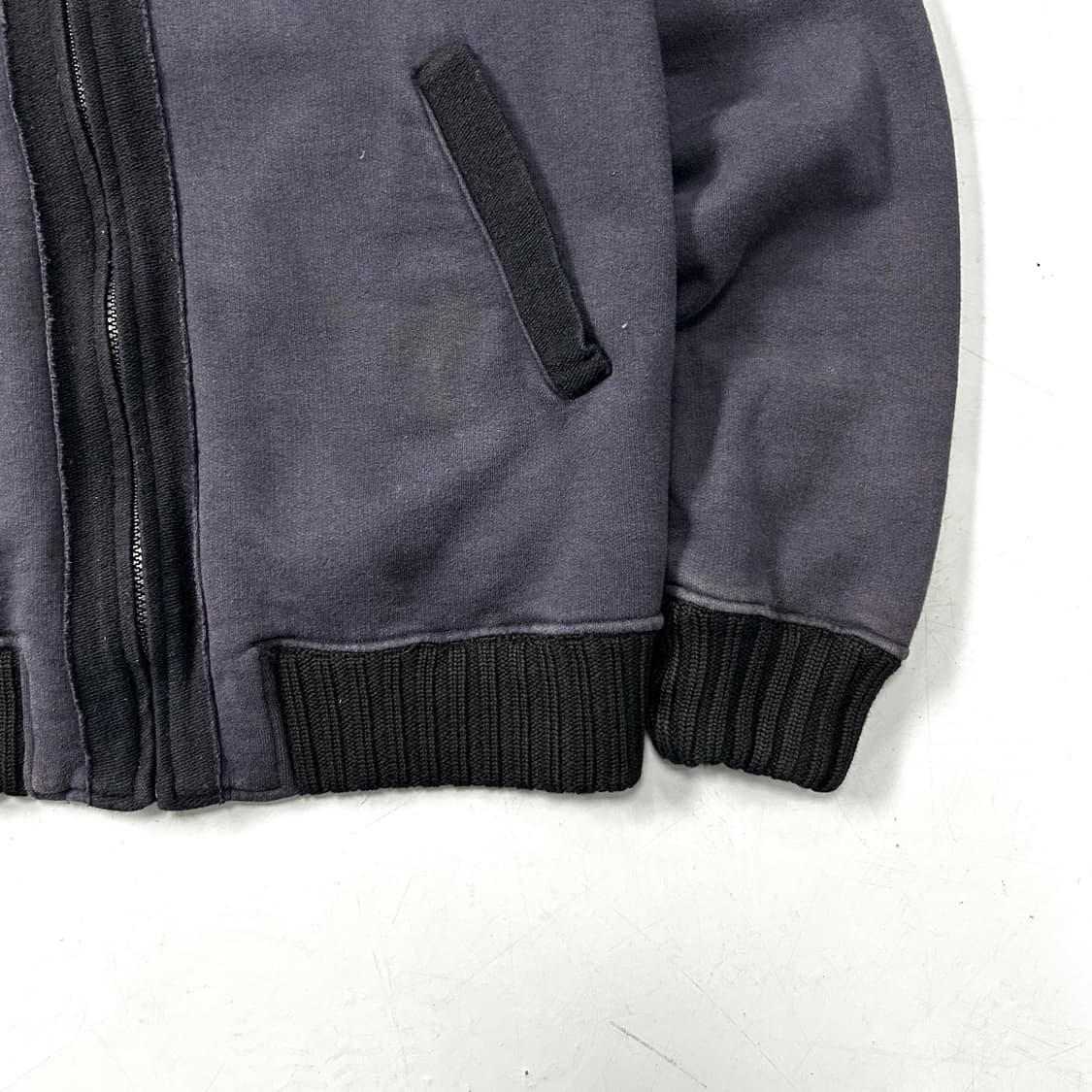 90s CP 컴퍼니 페이딩 와펜 블루종 상품이미지4