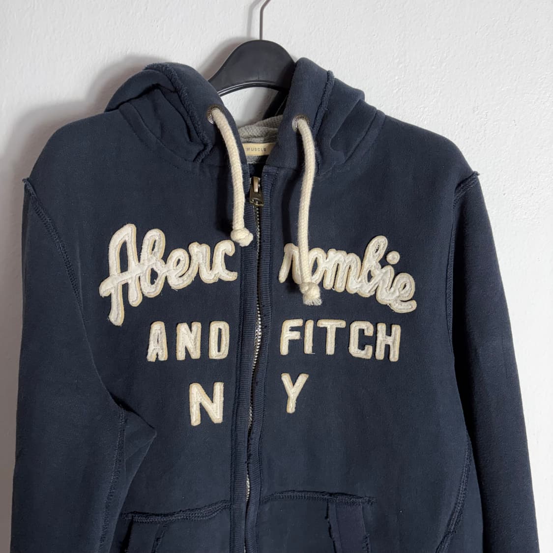 A&F 아베크롬비 로고 네이비 후드집업 NY(S) 상품이미지2