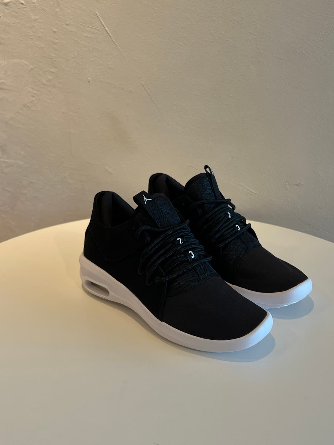 (230) 에어 조던 퍼스트 클래스 BG '트리플 블랙' 상품이미지1