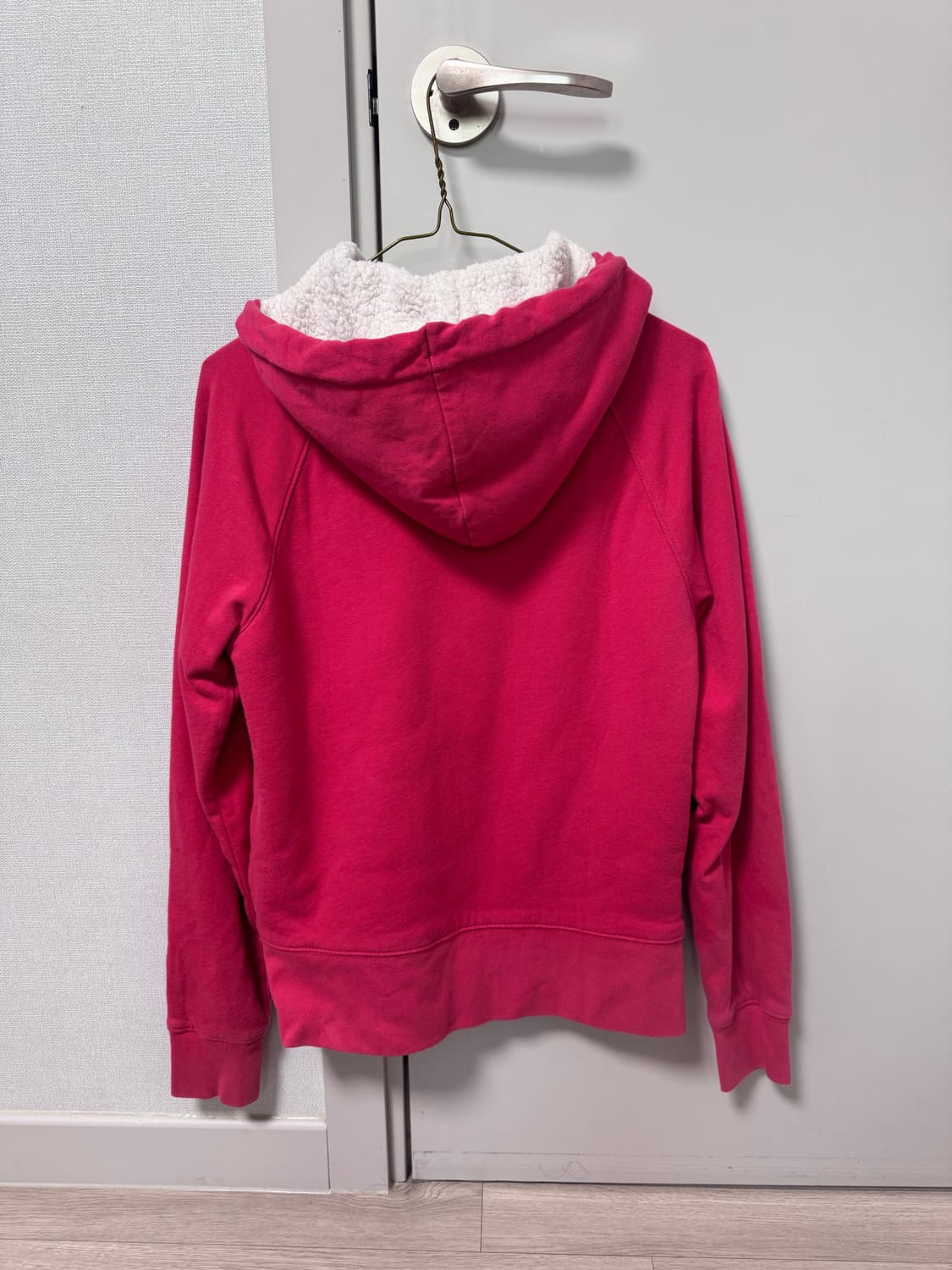 갭 3D 로고 양털 핑크 후드집업 상품이미지4