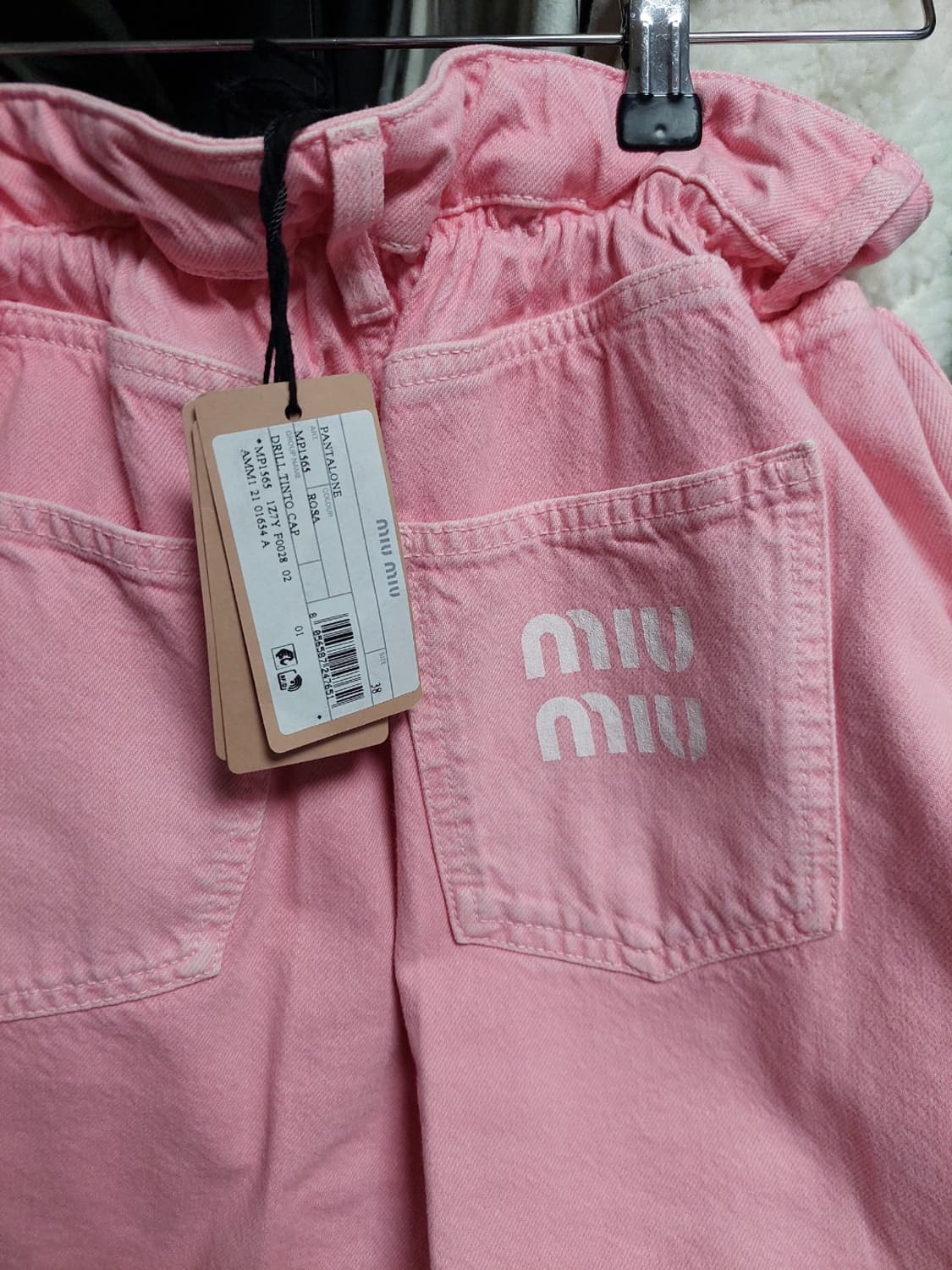 미우미우 연 핑크 데님 반바지 38 백화점판 상품이미지8