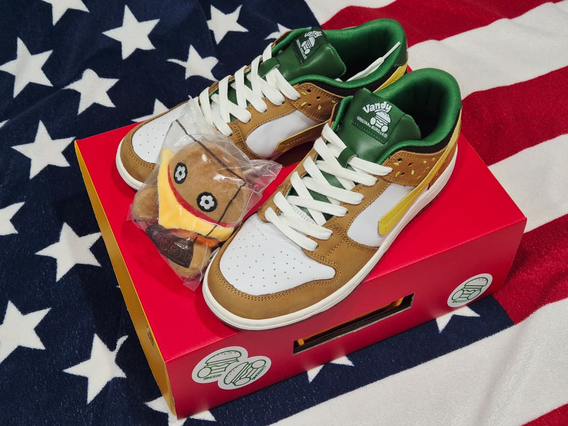 반디더핑크 스웨이드 버거슈즈 에어포스 1 베이프 상품이미지1