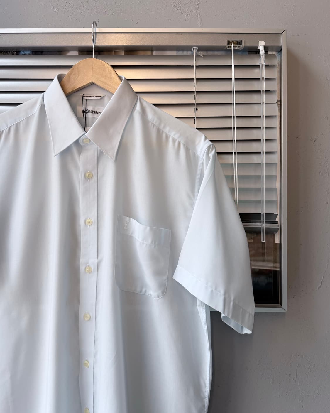 YSL SOLID HALF SLEEVE SHIRT 상품이미지3