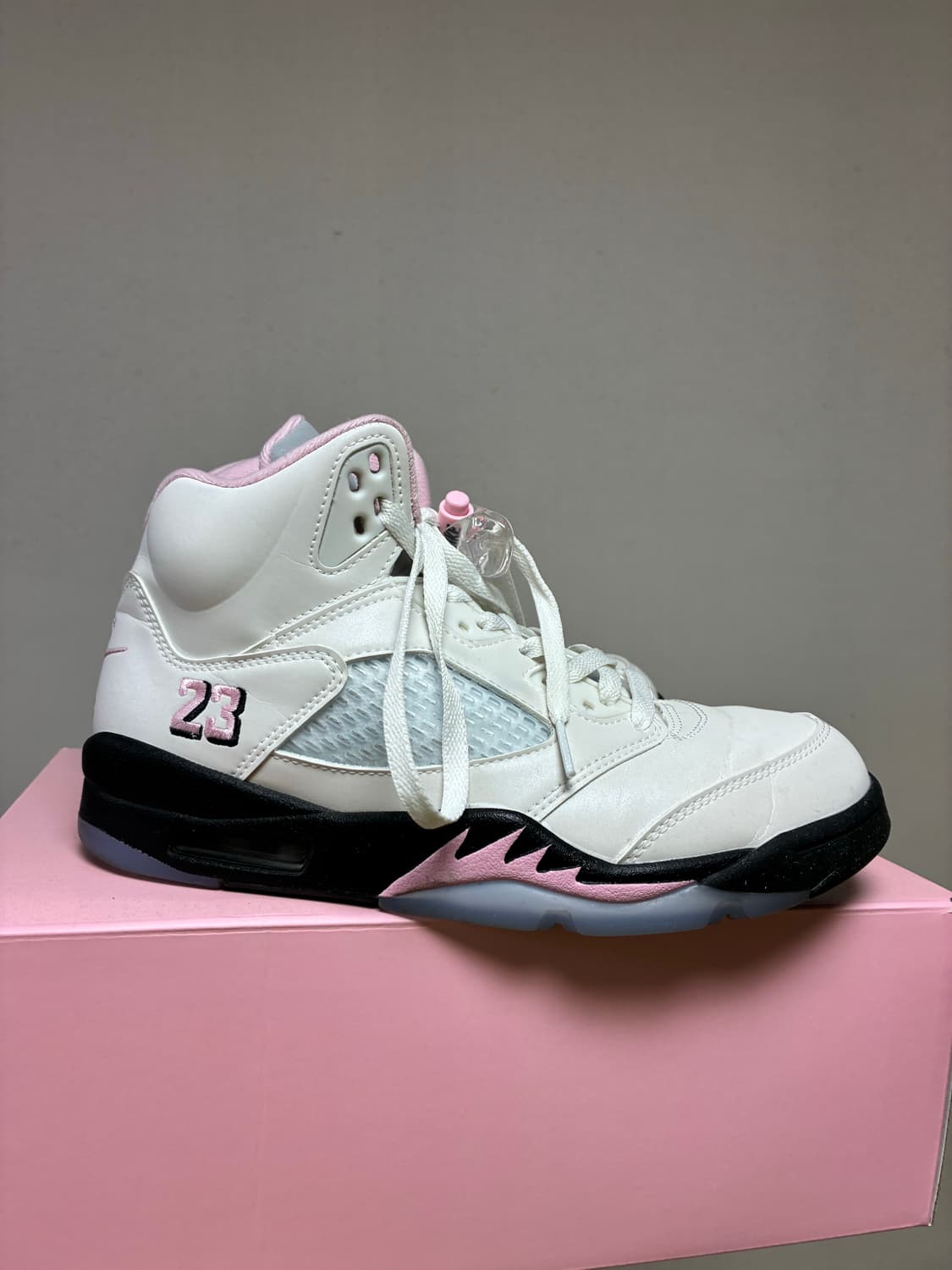 [260]나이키 에어조던5 레트로og 화이트 소프트핑크 상품이미지1