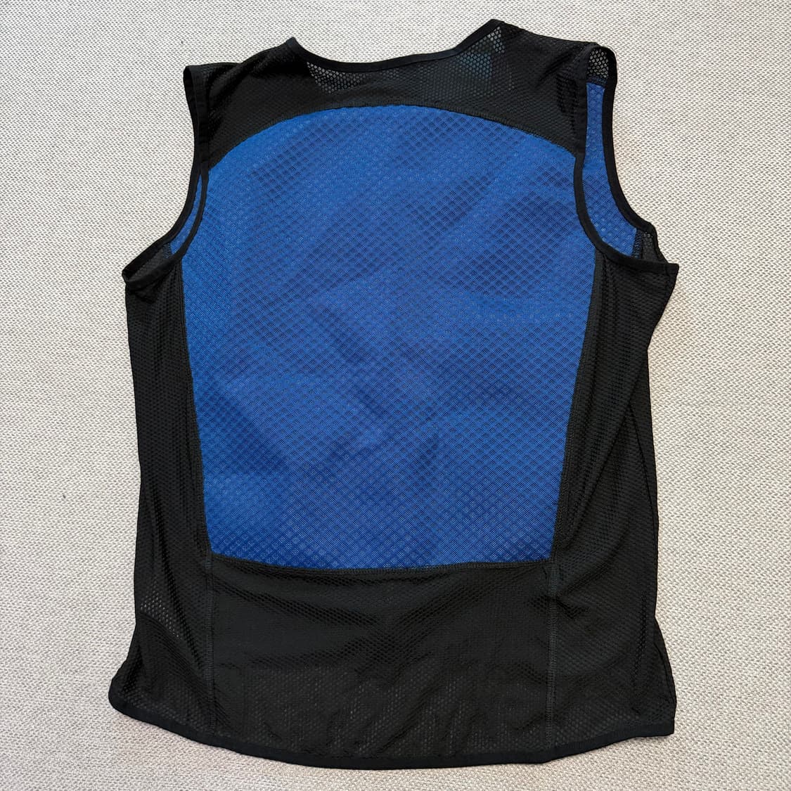 네파 배색 메쉬 바람막이 조끼 상품이미지5