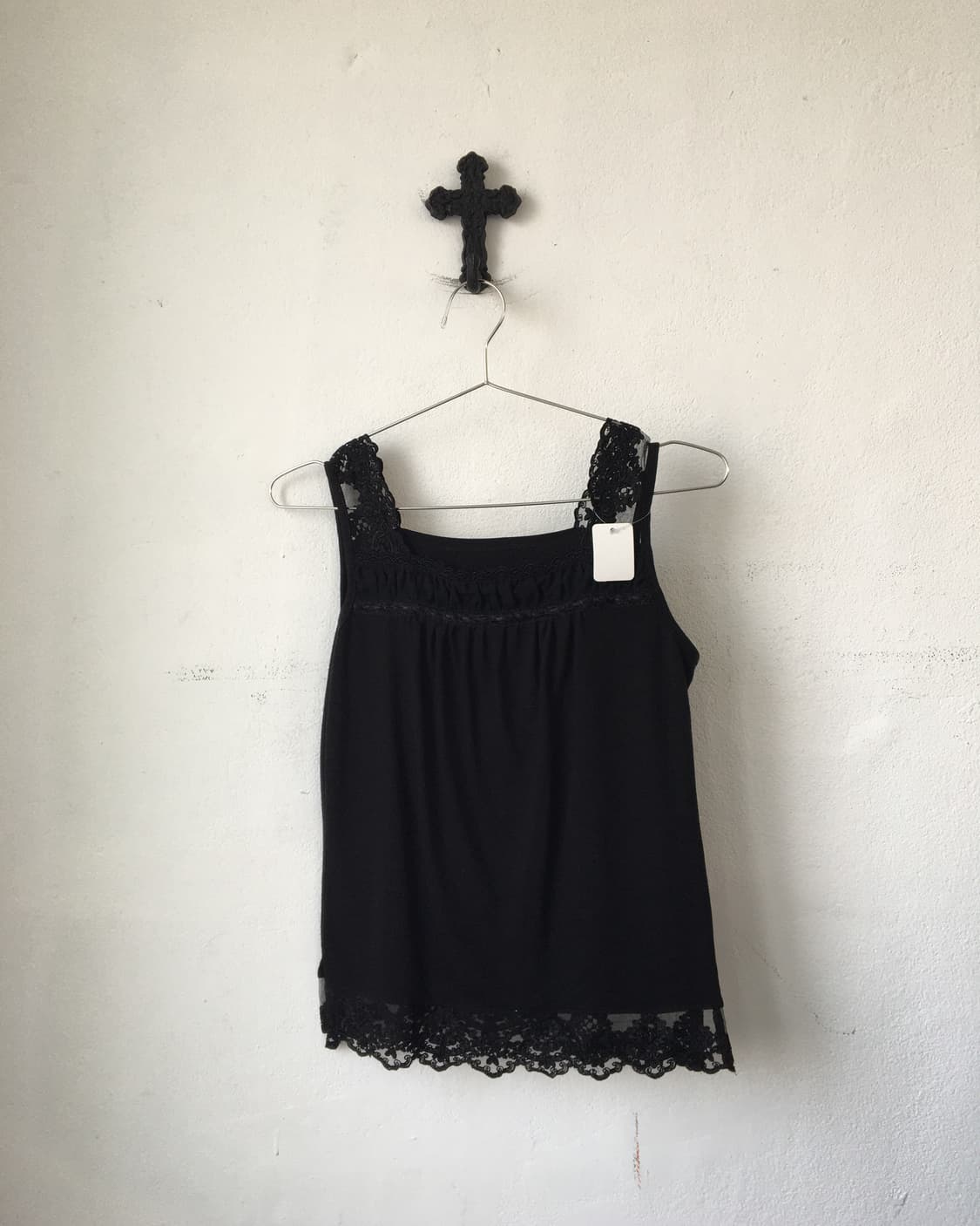 Lace trimming sleeveless 상품이미지1