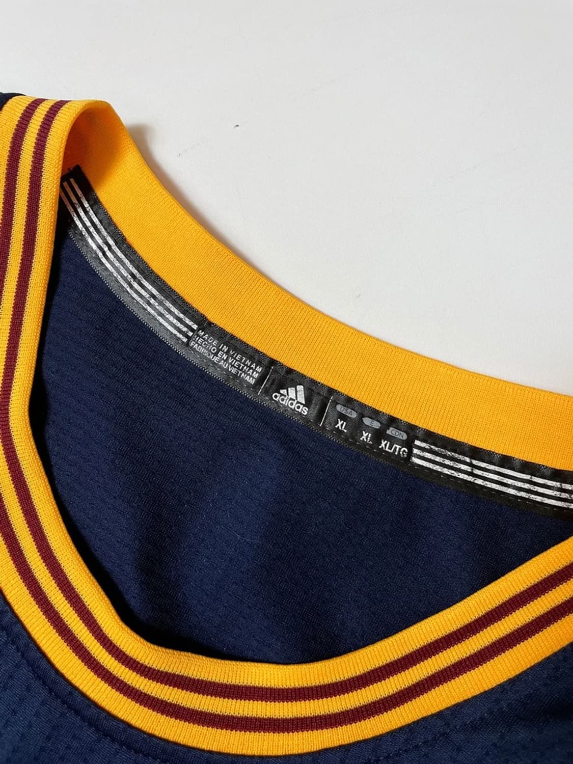 아디다스 클리브랜드 르브론 제임스 나시 유니폼 PN9650 상품이미지7