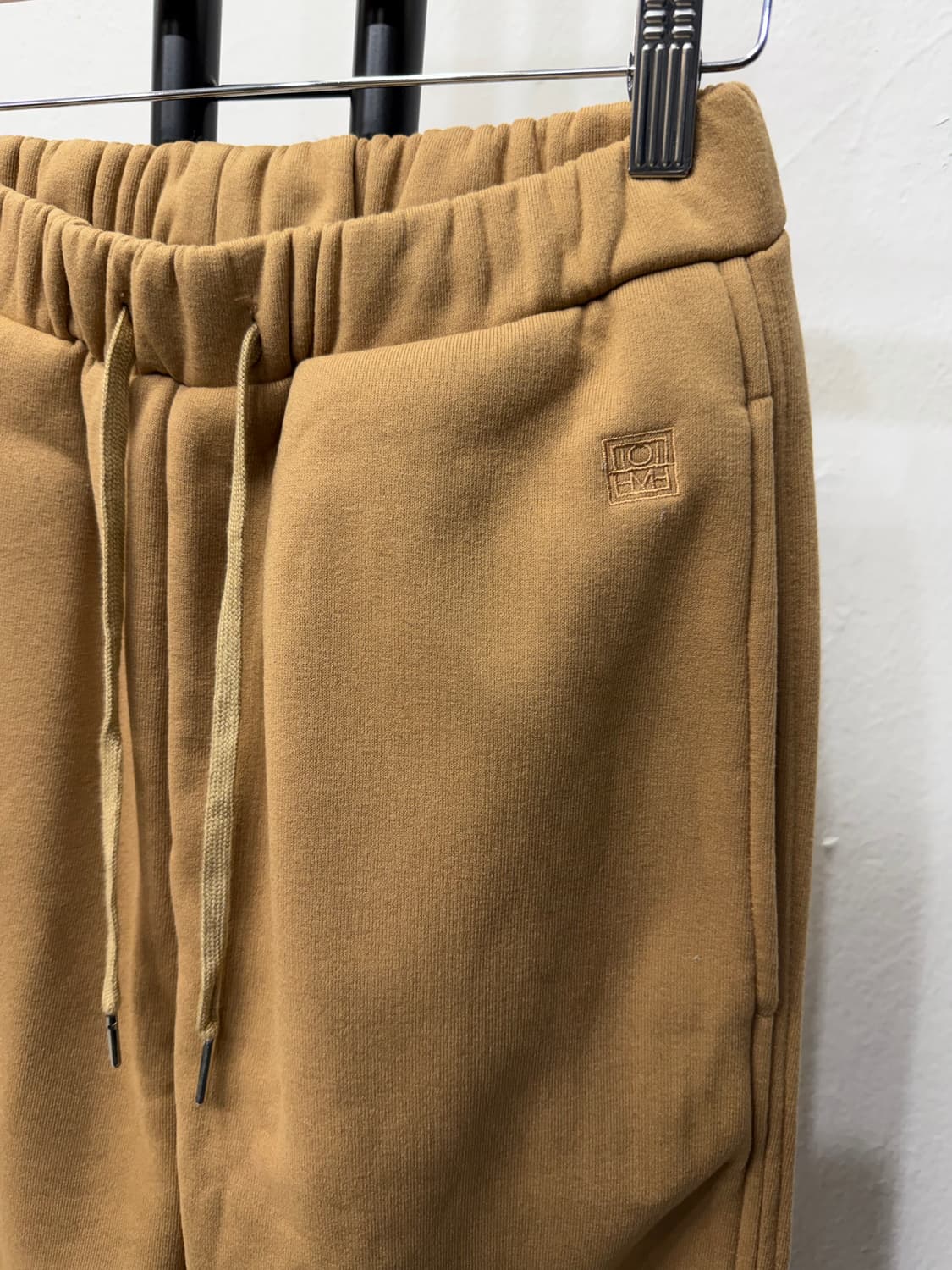 정품) 토템 여성 트레이닝 조거팬츠 M 상품이미지3