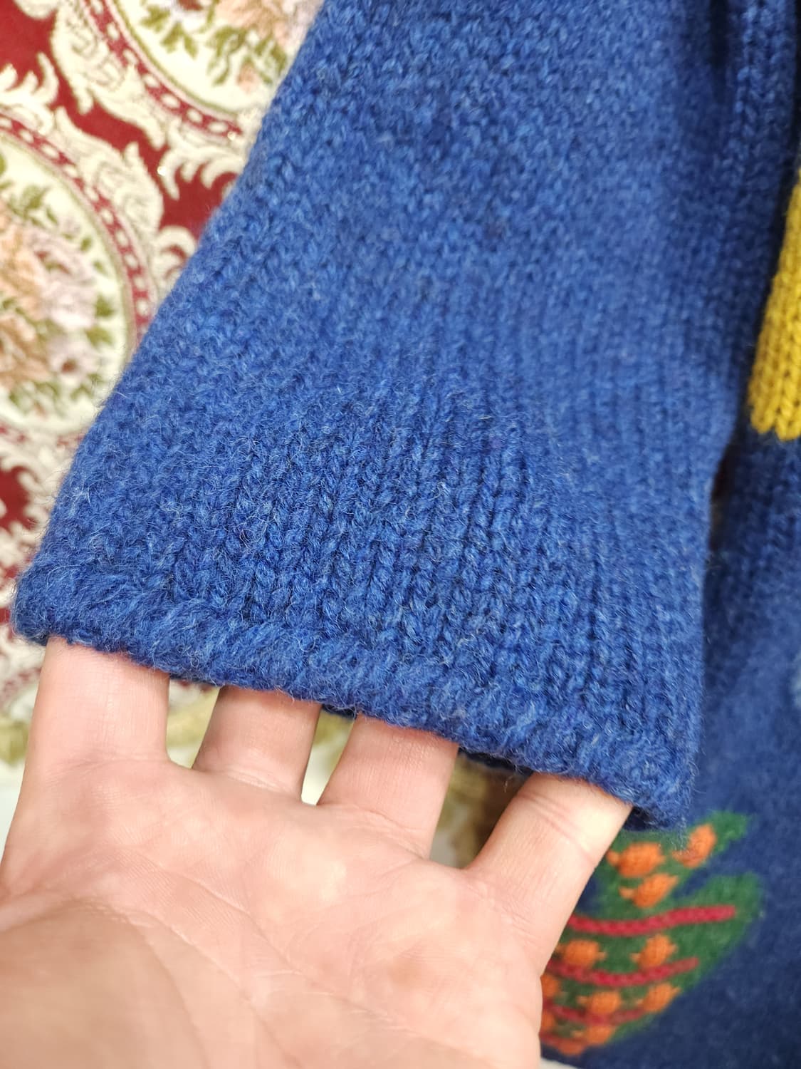 베네통 울 니트 가디건 이태리제작

 상품이미지5