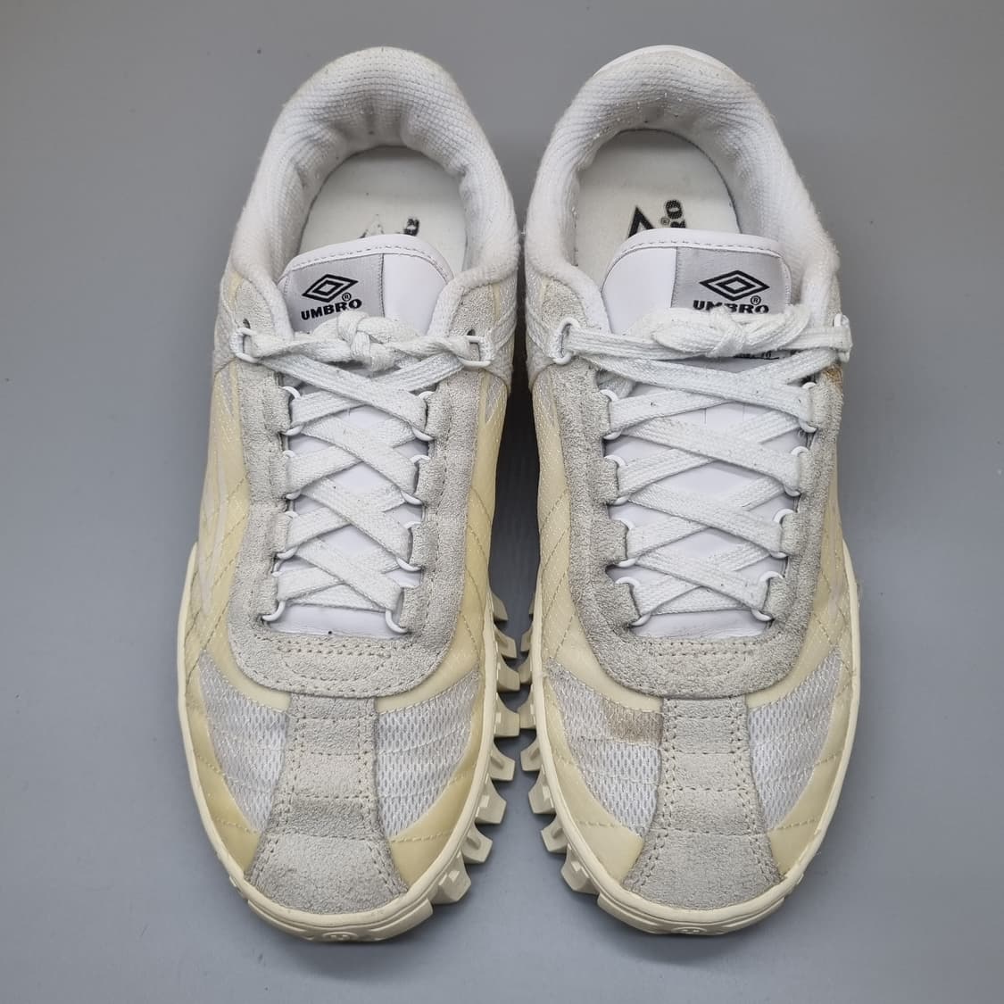 엄브로 헤로파 운동화245  상품이미지2