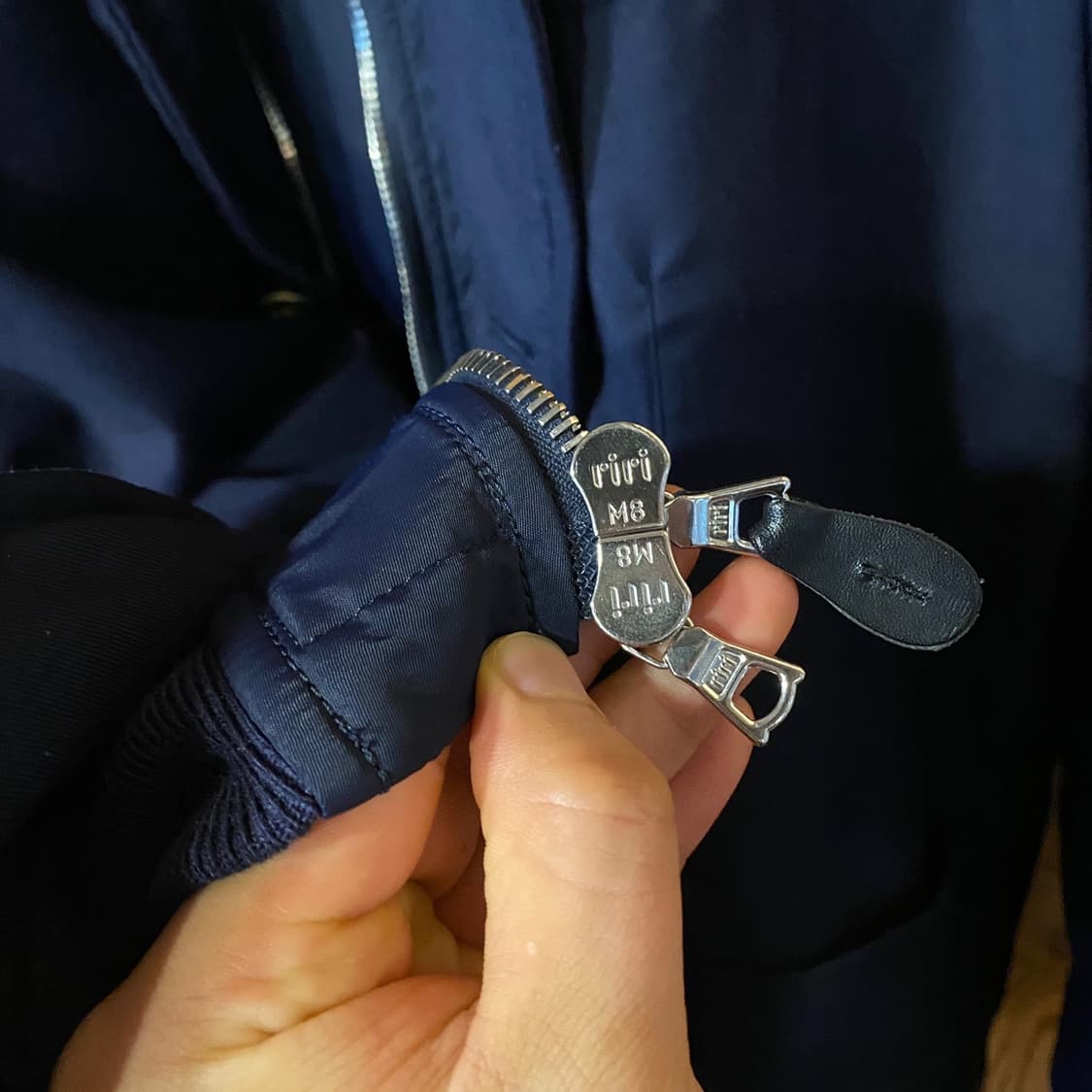 로로피아나 x 히로시 후지와라 2022 리버서블 봄버 자켓 상품이미지7