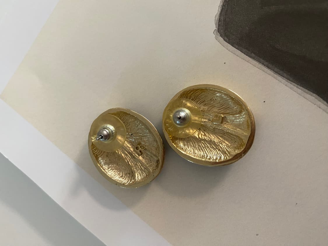 빈티지 블랙 골드 귀걸이 상품이미지3