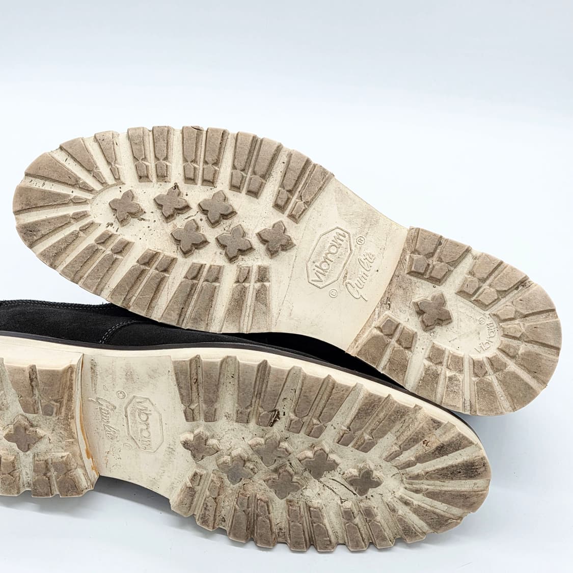  아틀리에 에슝 스웨이드 더비 슈즈 그레이 (8)  상품이미지3