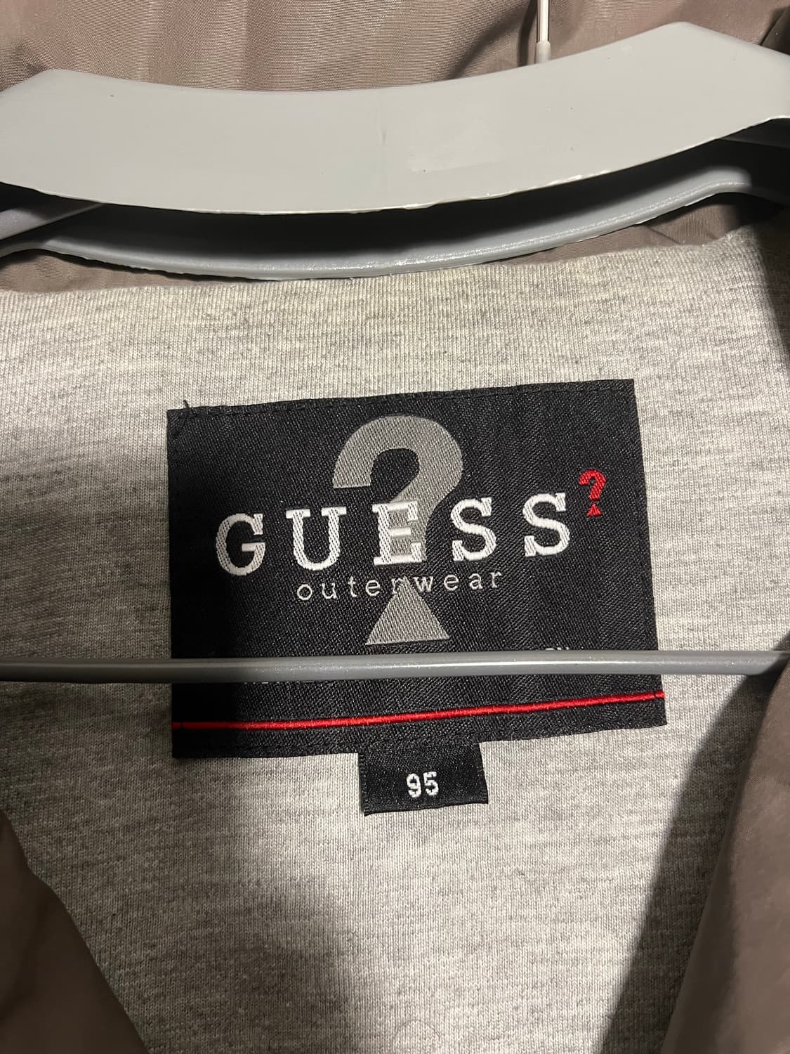 Guess 바람막이 상품이미지6