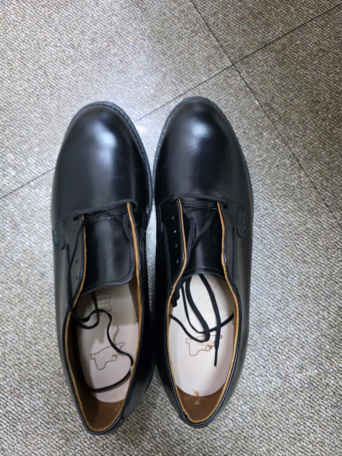 레드윙 포스트맨 101 블랙차파랄 12(300) 상품이미지2