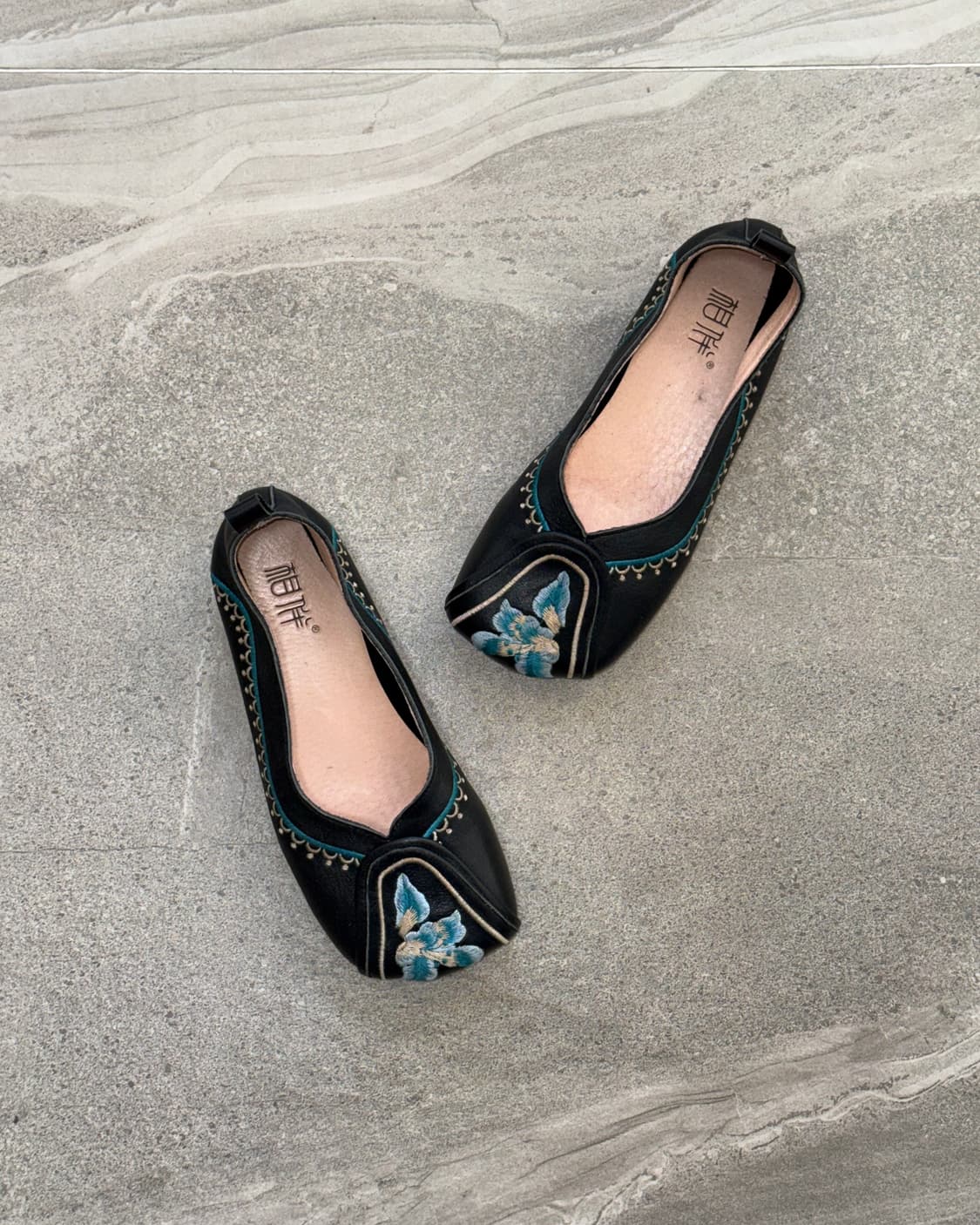 Black oriental embroidered flat shoes 상품이미지2