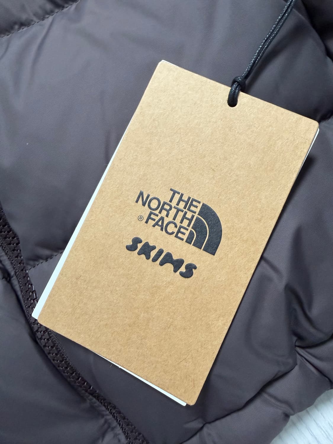 노스페이스  x SKIMS 피닉스 컬러 M 상품이미지3