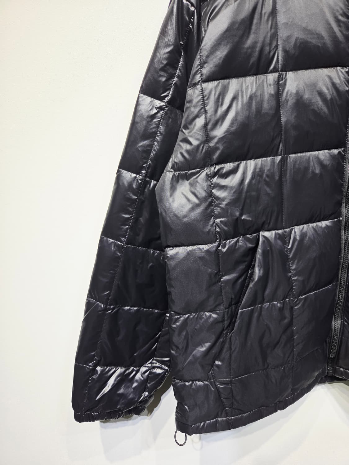 STUSSY 스투시 미드웨이트 푸퍼 다운 자켓 블랙 상품이미지4