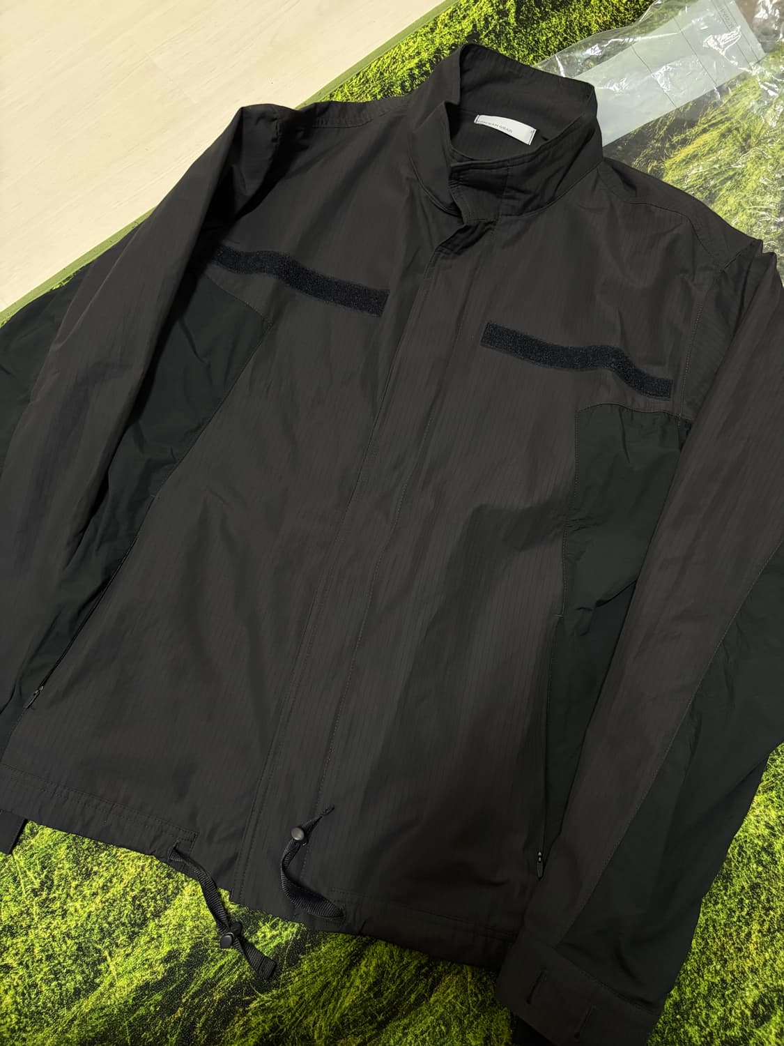 [4]산산기어 컨버터블 자켓 차콜 26ss 판매합니다. 상품이미지2