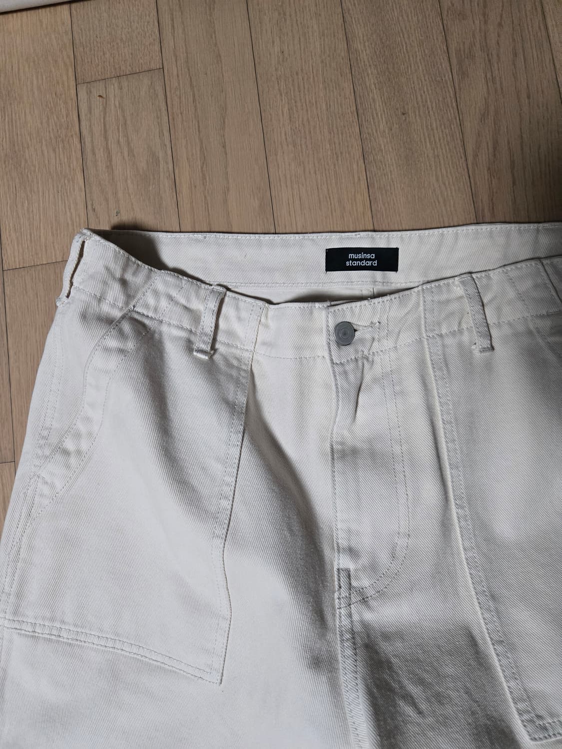 무신사 스탠다드 퍼티그 와이드 크림진 34사이즈 상품이미지2