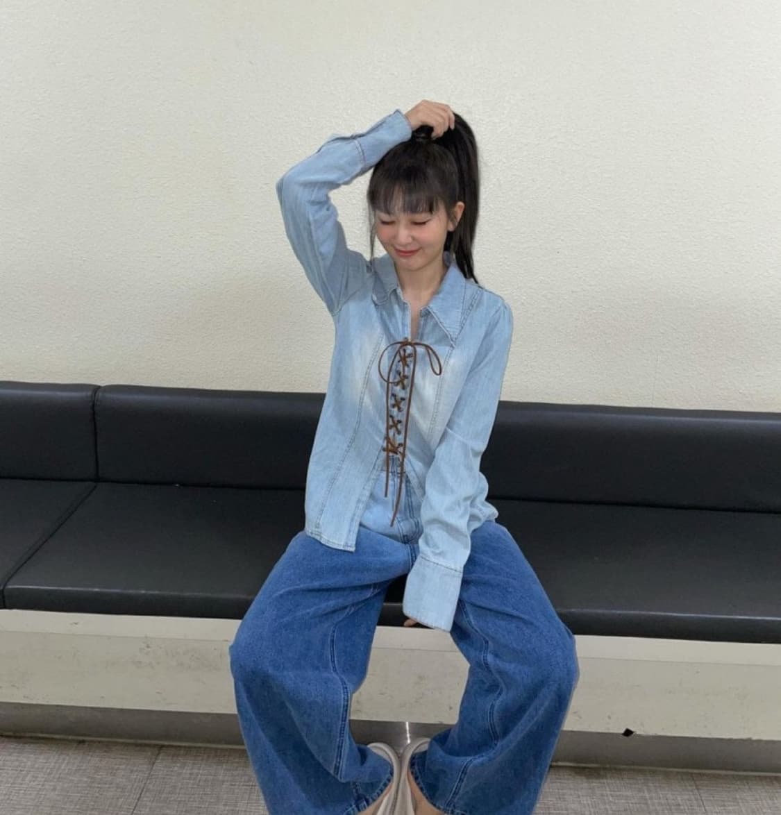 더오픈프로덕트 레이스업 데님 셔츠 상품이미지2