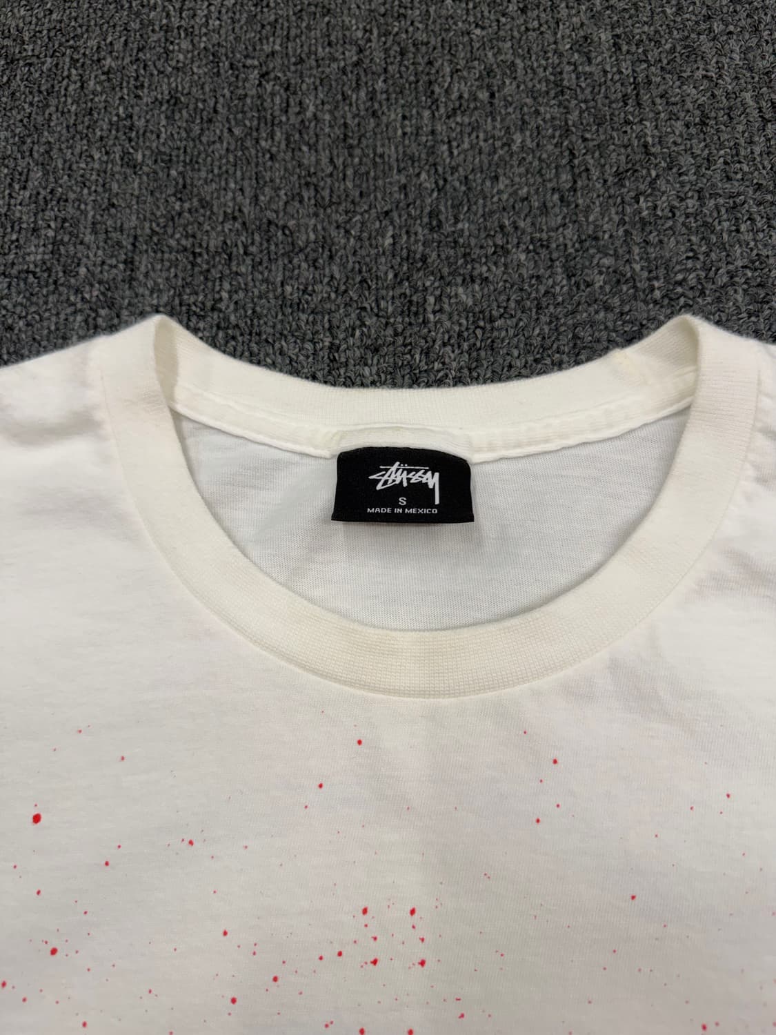 S) 스투시 빈티지 스프레이 캔 반팔 티셔츠 상품이미지2