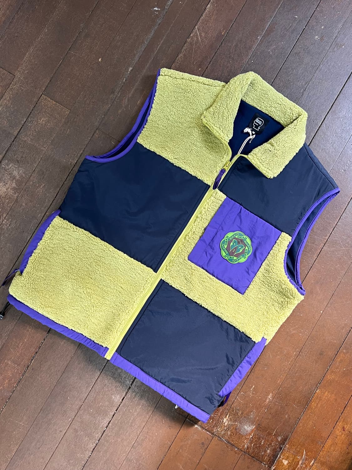 브레인 데드 후리스 베스트 상품이미지3